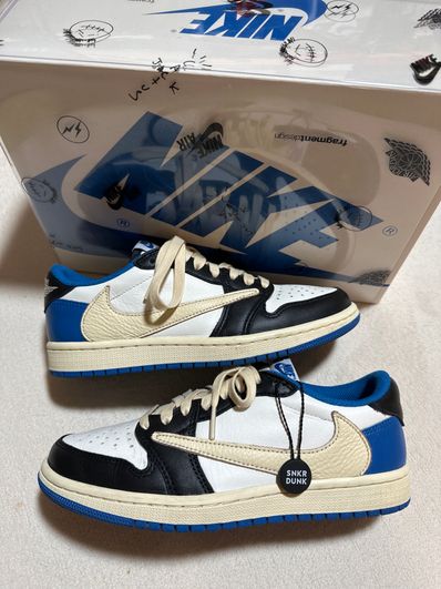 Travis Scott × fragment design × Nike Air Jordan 1 Low OG SP "Military Blue"