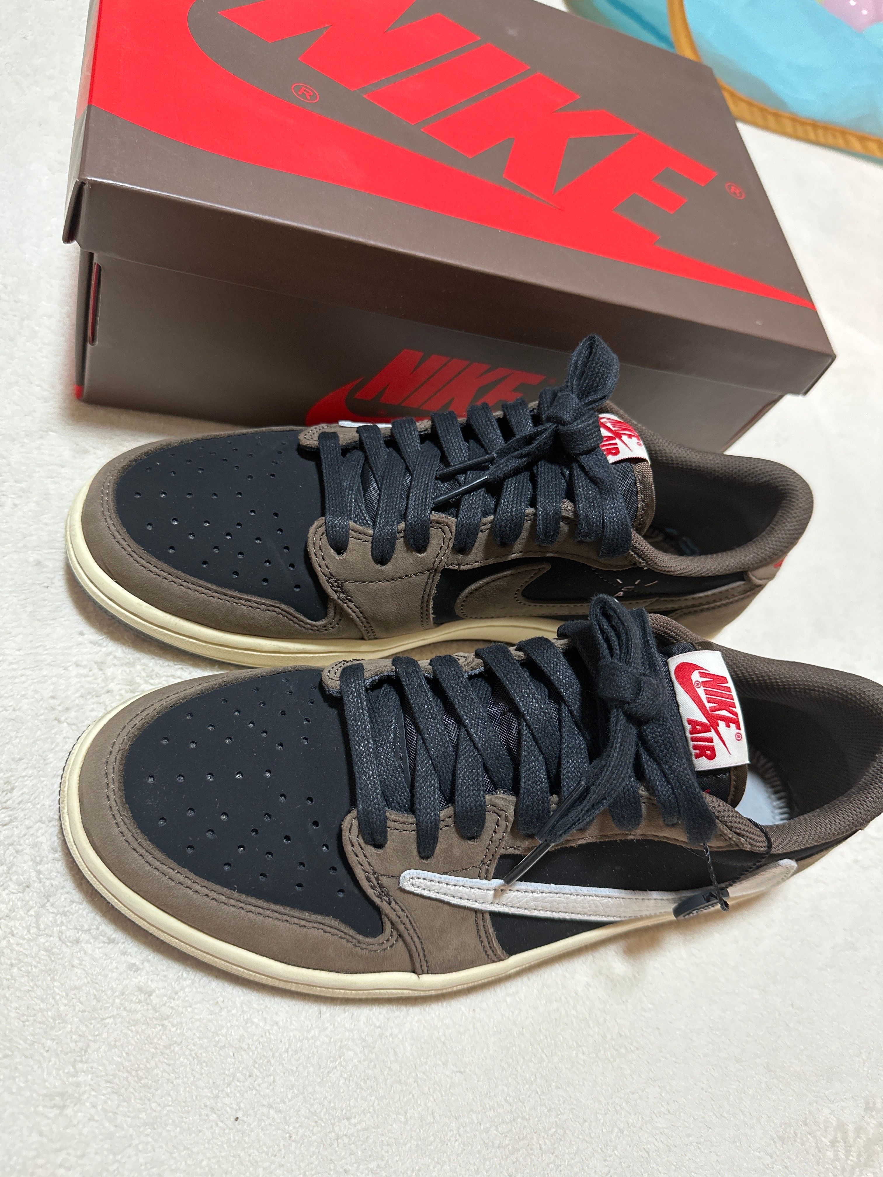 Travis Scott × Nike Air Jordan 1 Low OG SP-T  "Black/Dark Mocha"