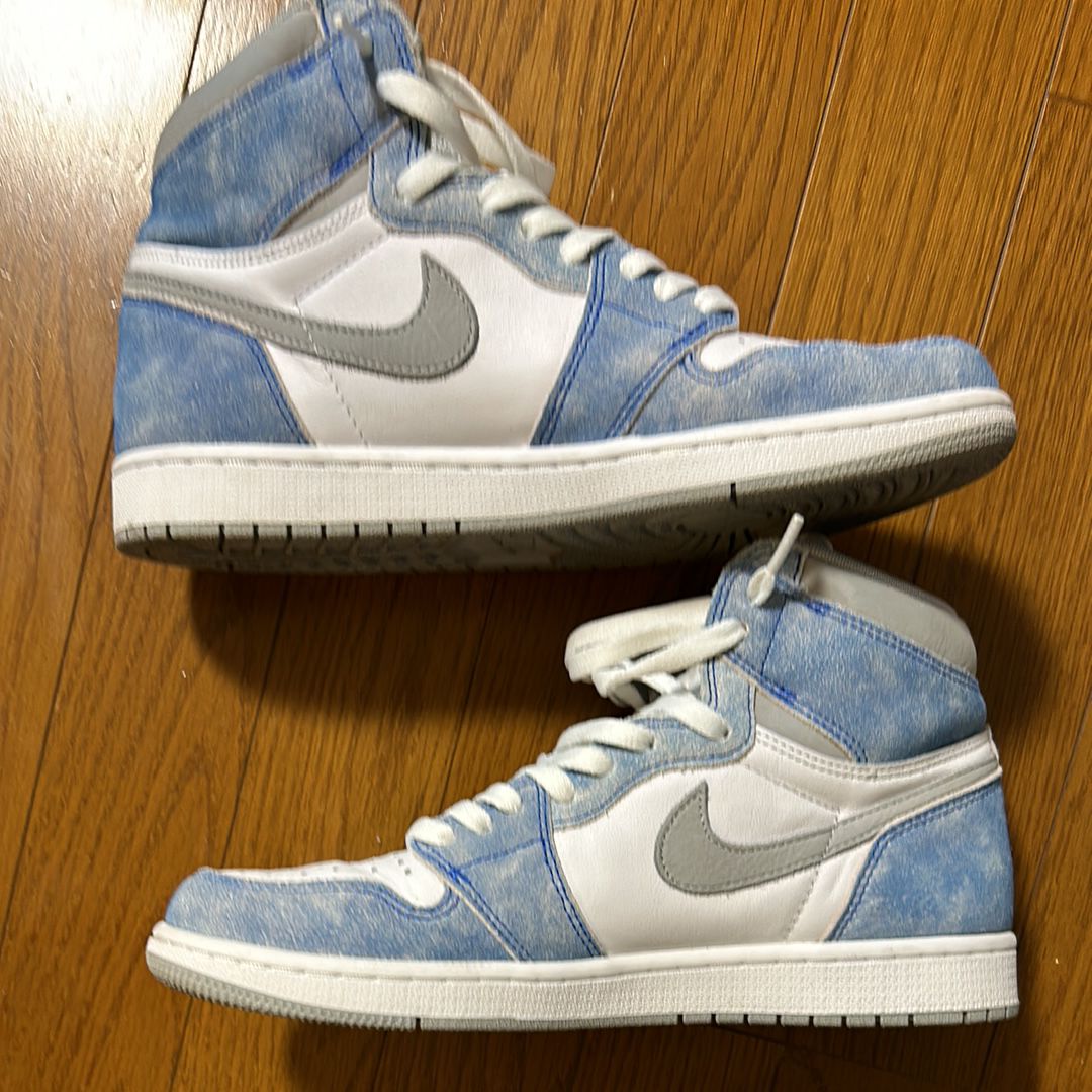 Nike Air Jordan 1 High OG "Hyper Royal"