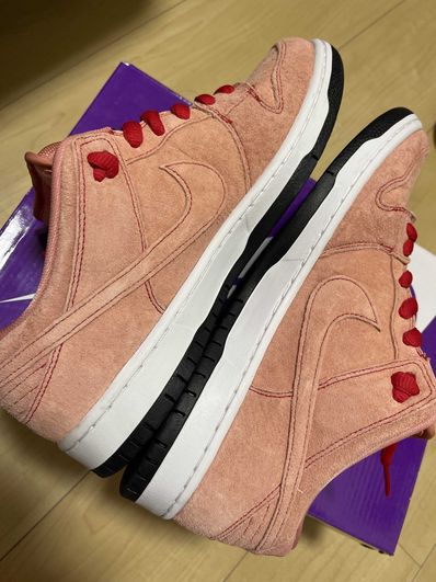 Nike SB Dunk Low "Pink Pig"