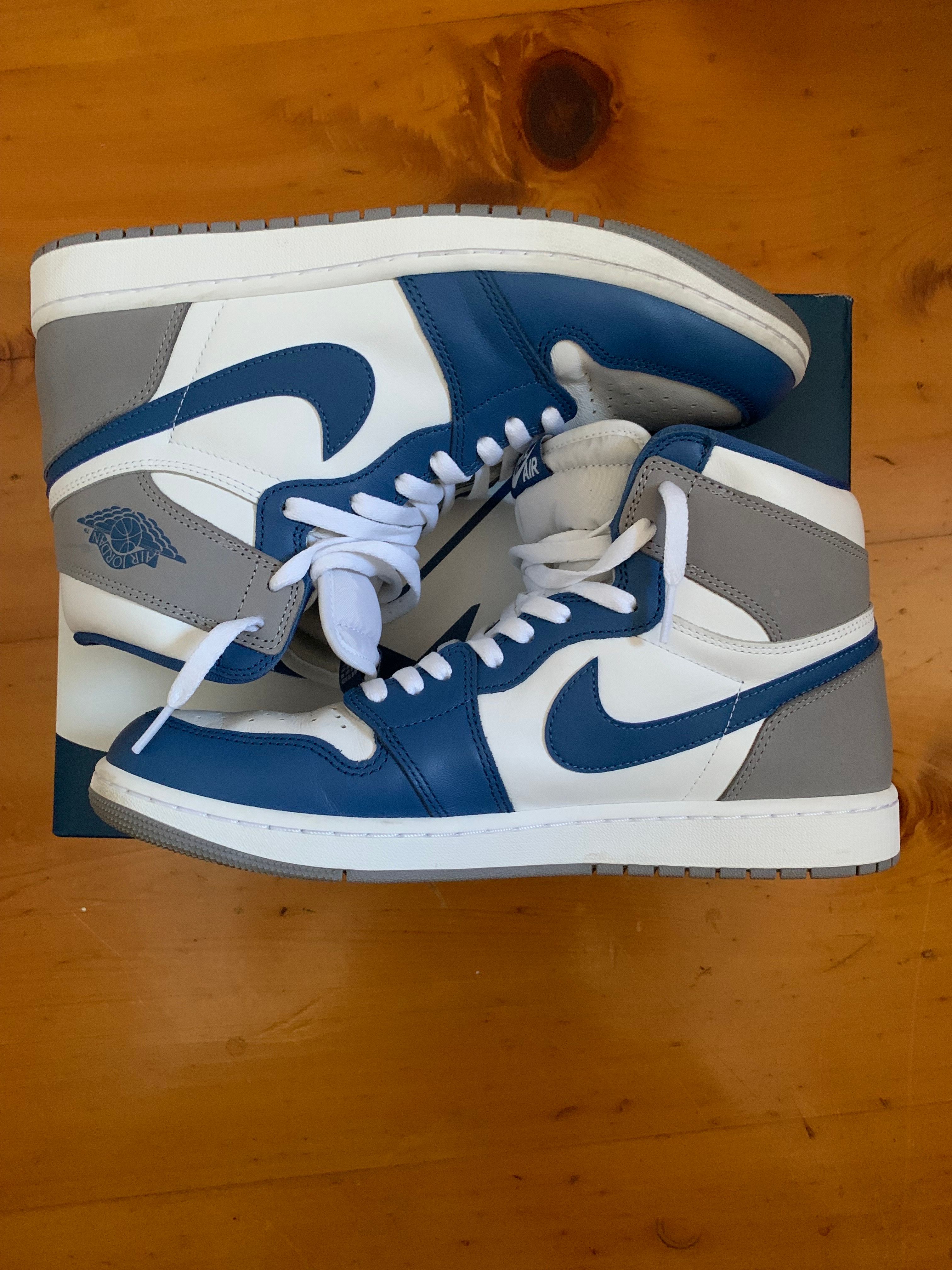Nike Air Jordan 1 High OG "True Blue"