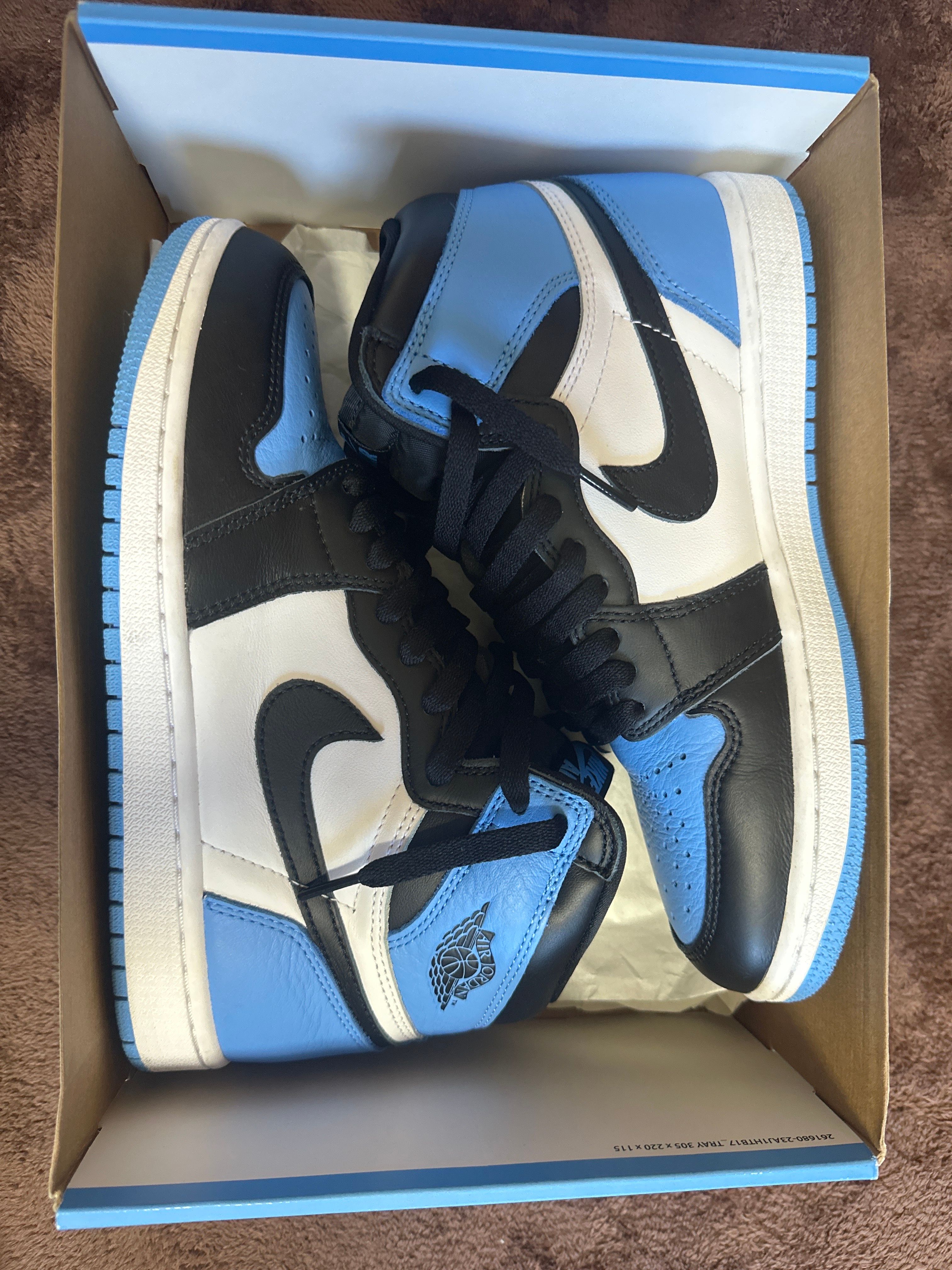 Nike Air Jordan 1 Retro High OG "University Blue/UNC Toe"