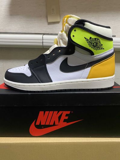 Nike Air Jordan 1 High OG "Volt Gold"