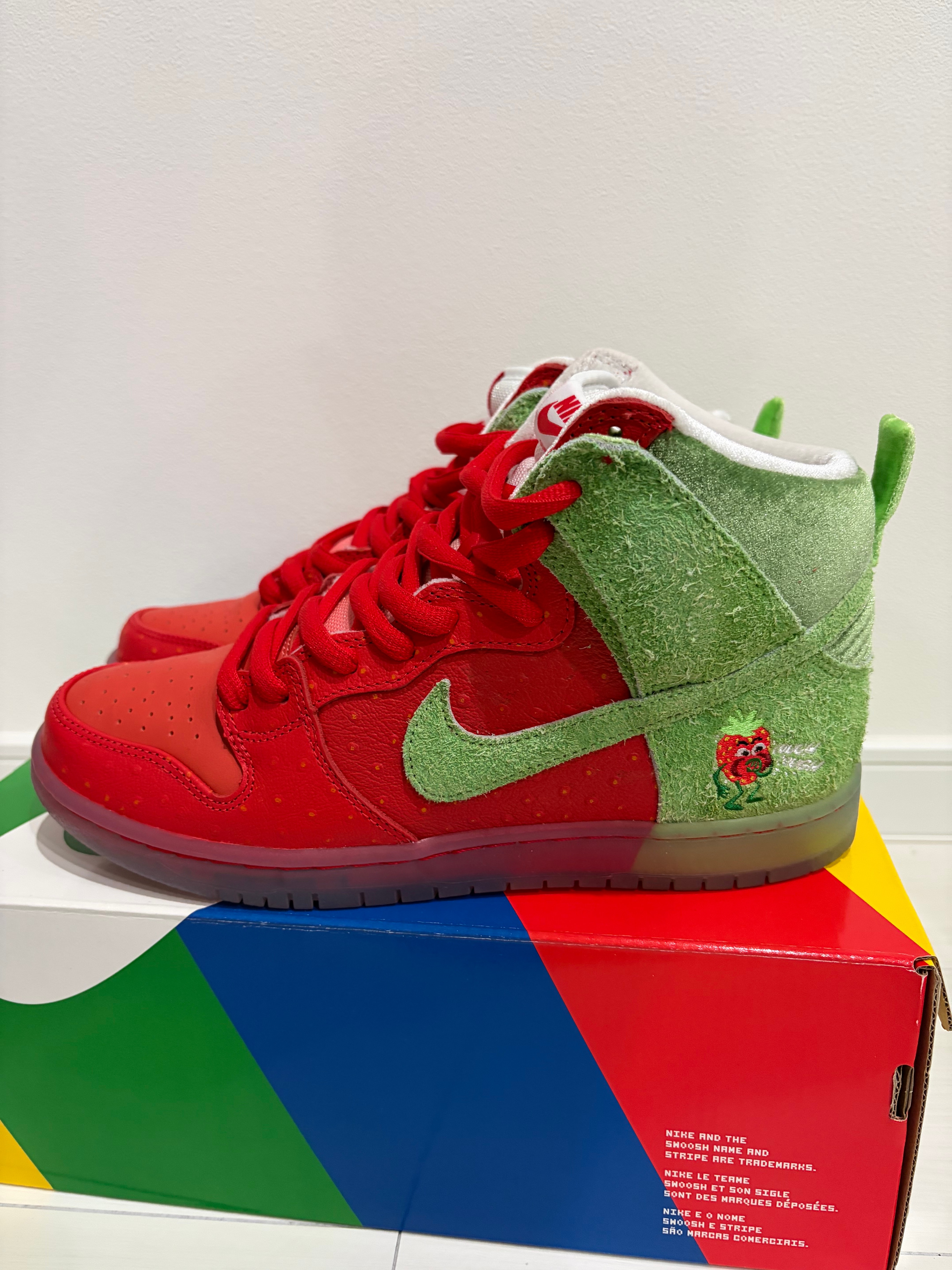 ナイキ SB ダンク ハイ 