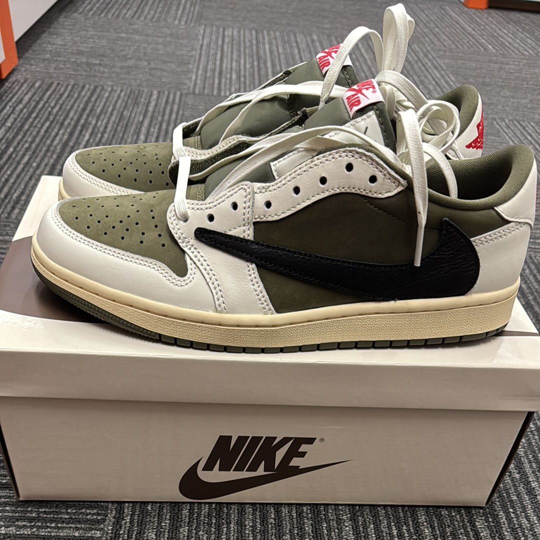 Travis Scott × Nike Air Jordan 1 Low OG SP "Reverse Olive"