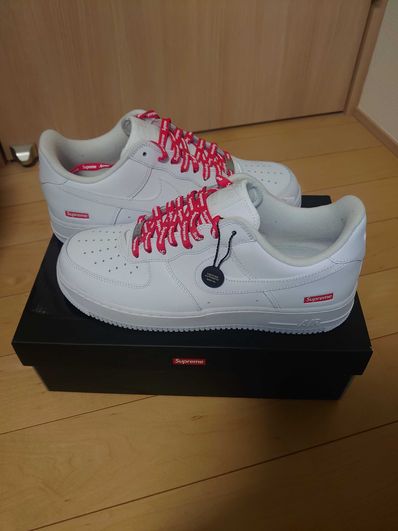 Supreme × Nike Air Force 1 Low "White"