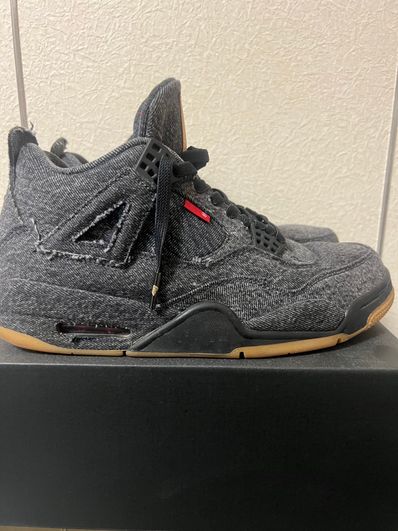 Nike × Levi's Air Jordan 4