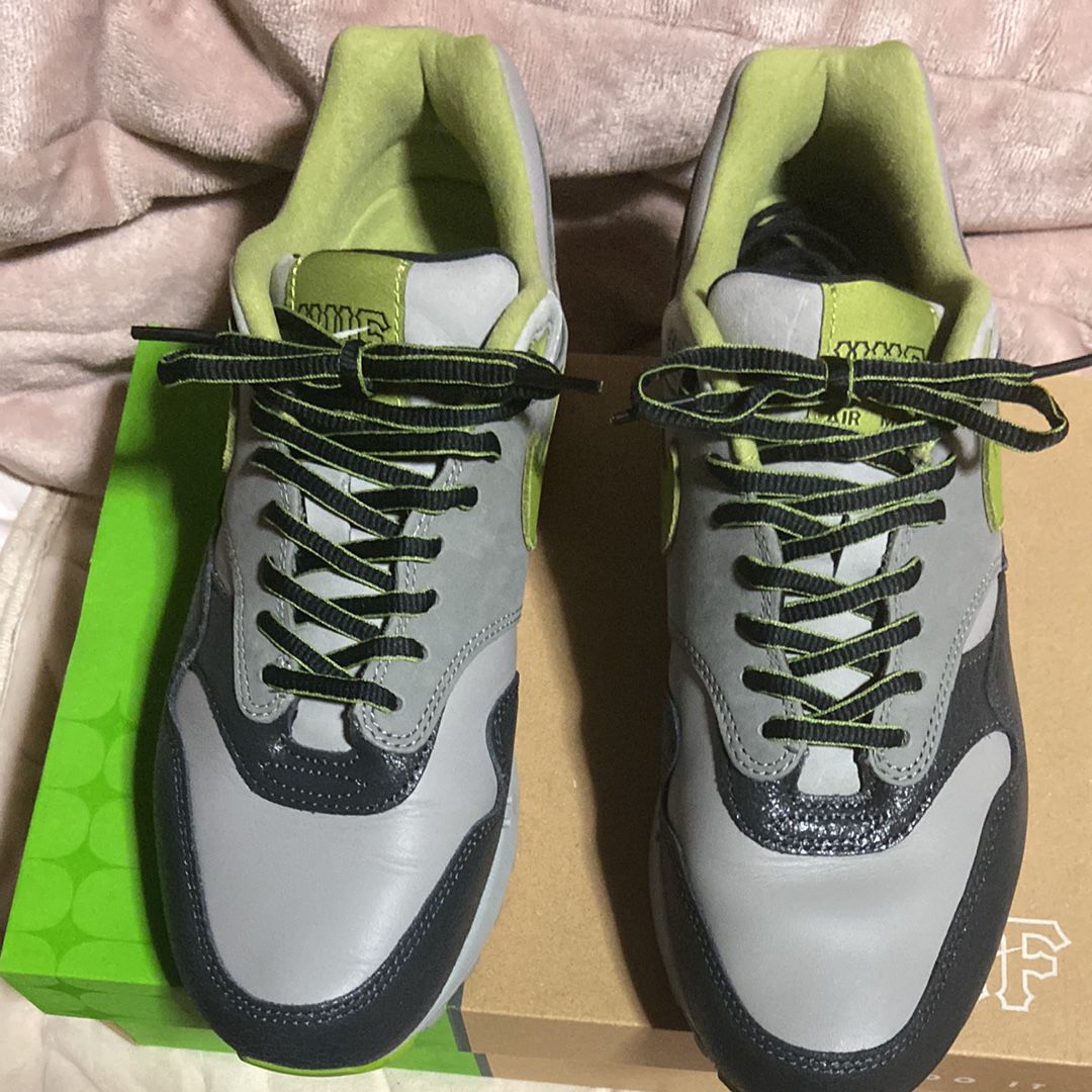 HUF × Nike Air Max 1 "Anthracite and Medium Grey"