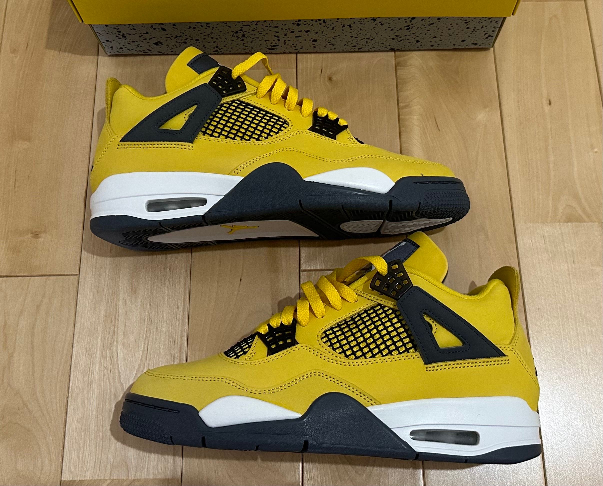 Nike Air Jordan 4 "Tour Yellow"