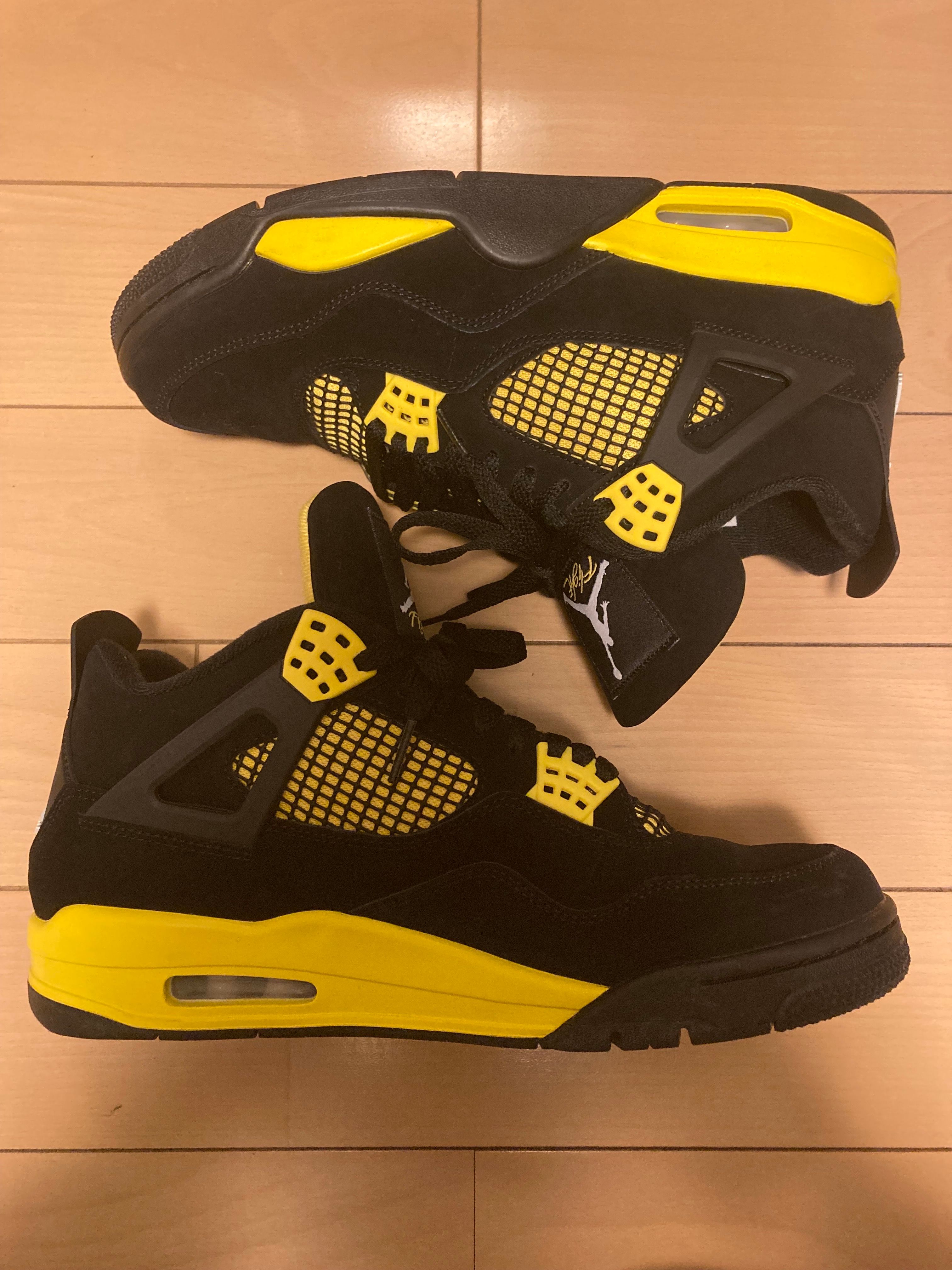 Nike Air Jordan 4 Retro "Thunder"(2023)