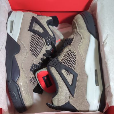 Nike Air Jordan 4 "Taupe Haze"