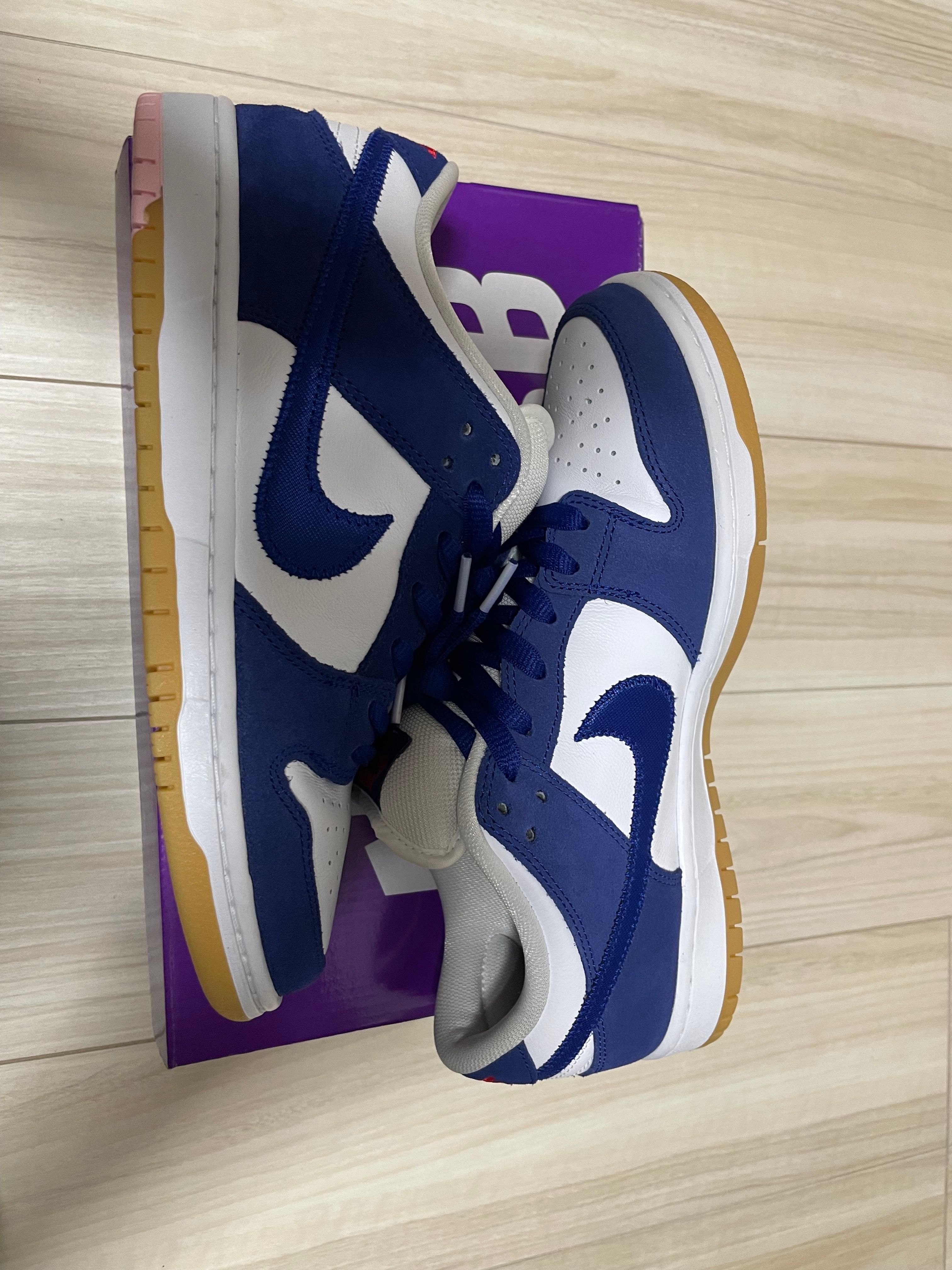 Nike SB Dunk Low "Los Angeles Dodgers/Deep Royal Blue"