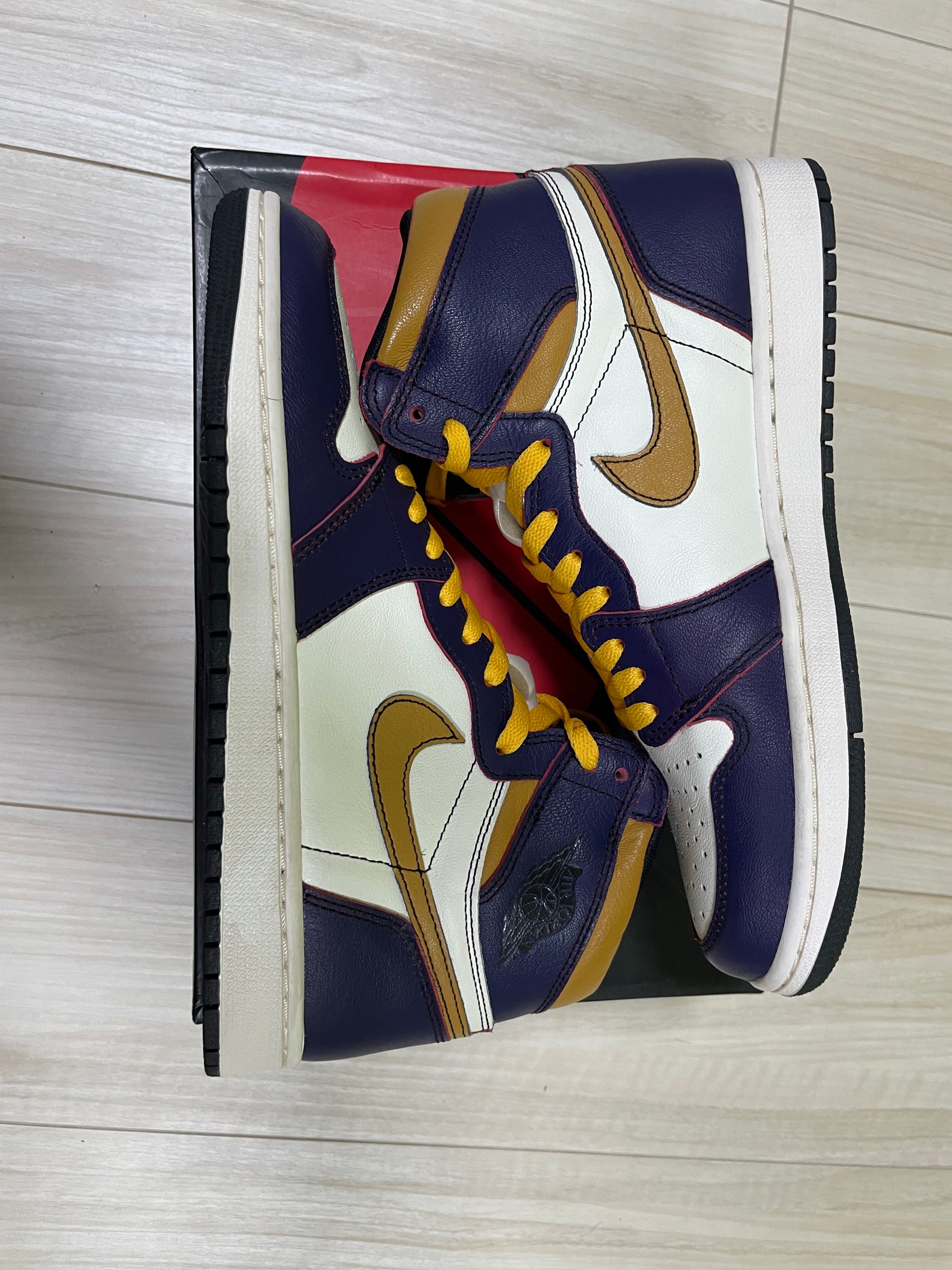 Nike SB × Air Jordan 1 Retro High "La To Chicago"  