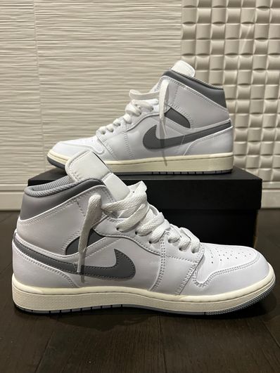 Nike Air Jordan 1 Mid "Vintage Grey"