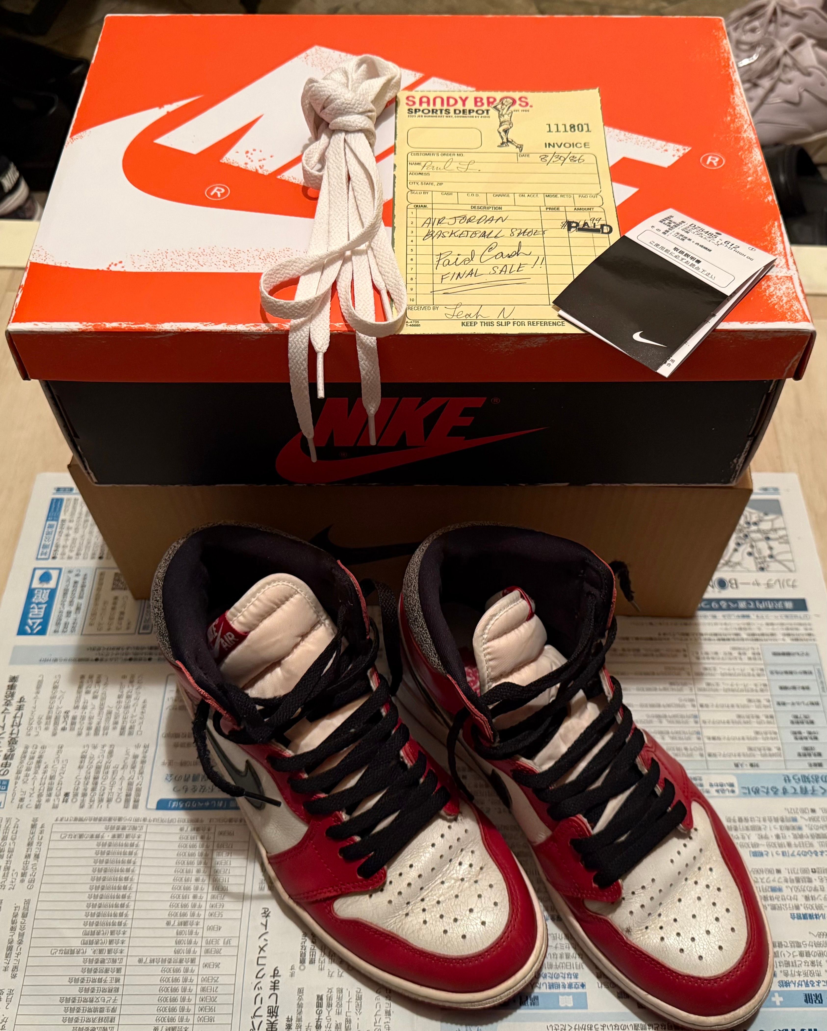 Nike Air Jordan 1 High OG "Lost & Found/Chicago"