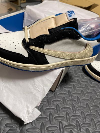 Travis Scott × fragment design × Nike Air Jordan 1 Low OG SP "Military Blue"