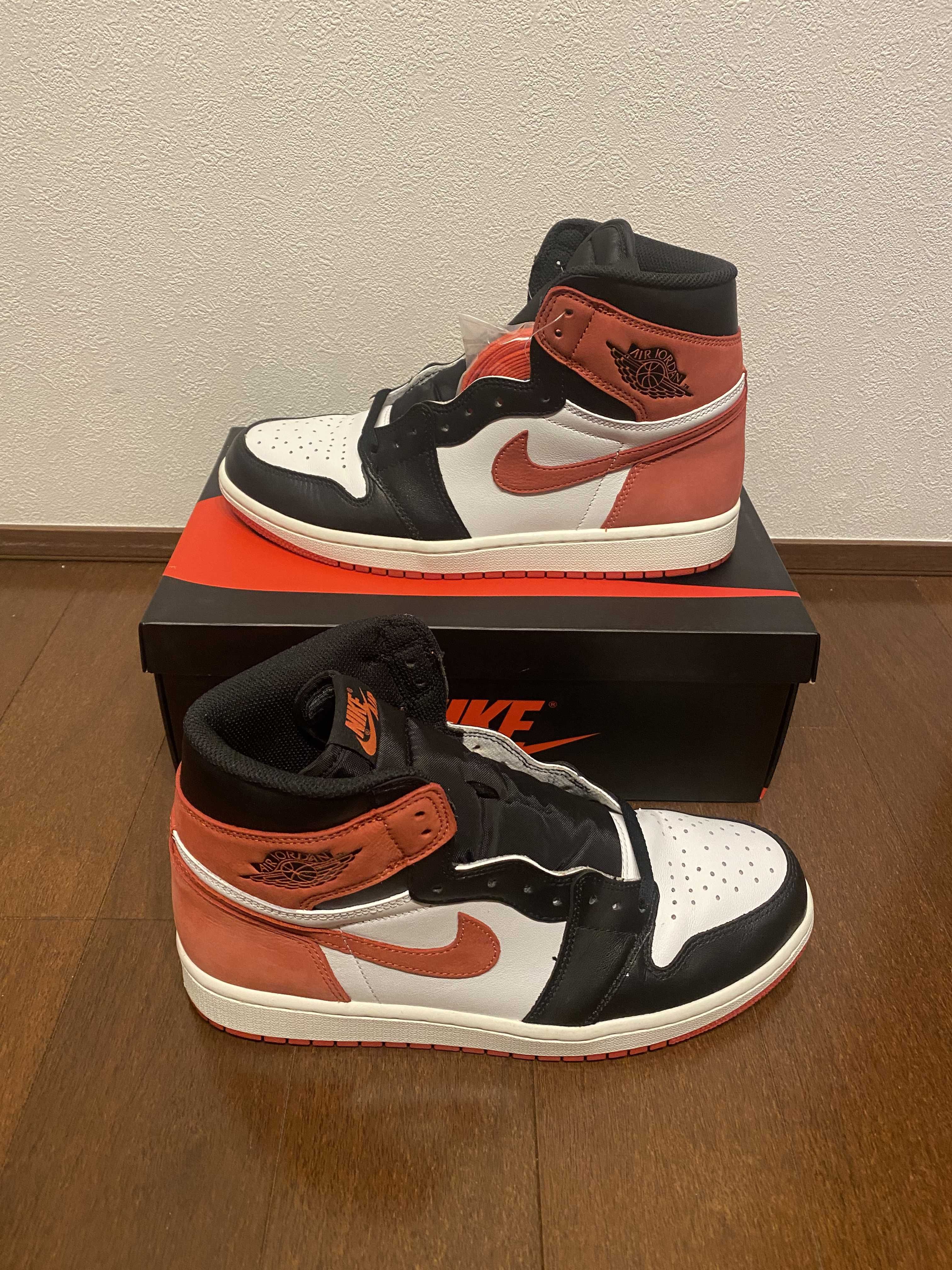NIKE AIR JORDAN 1 RETRO HIGH "TRACK RED"
