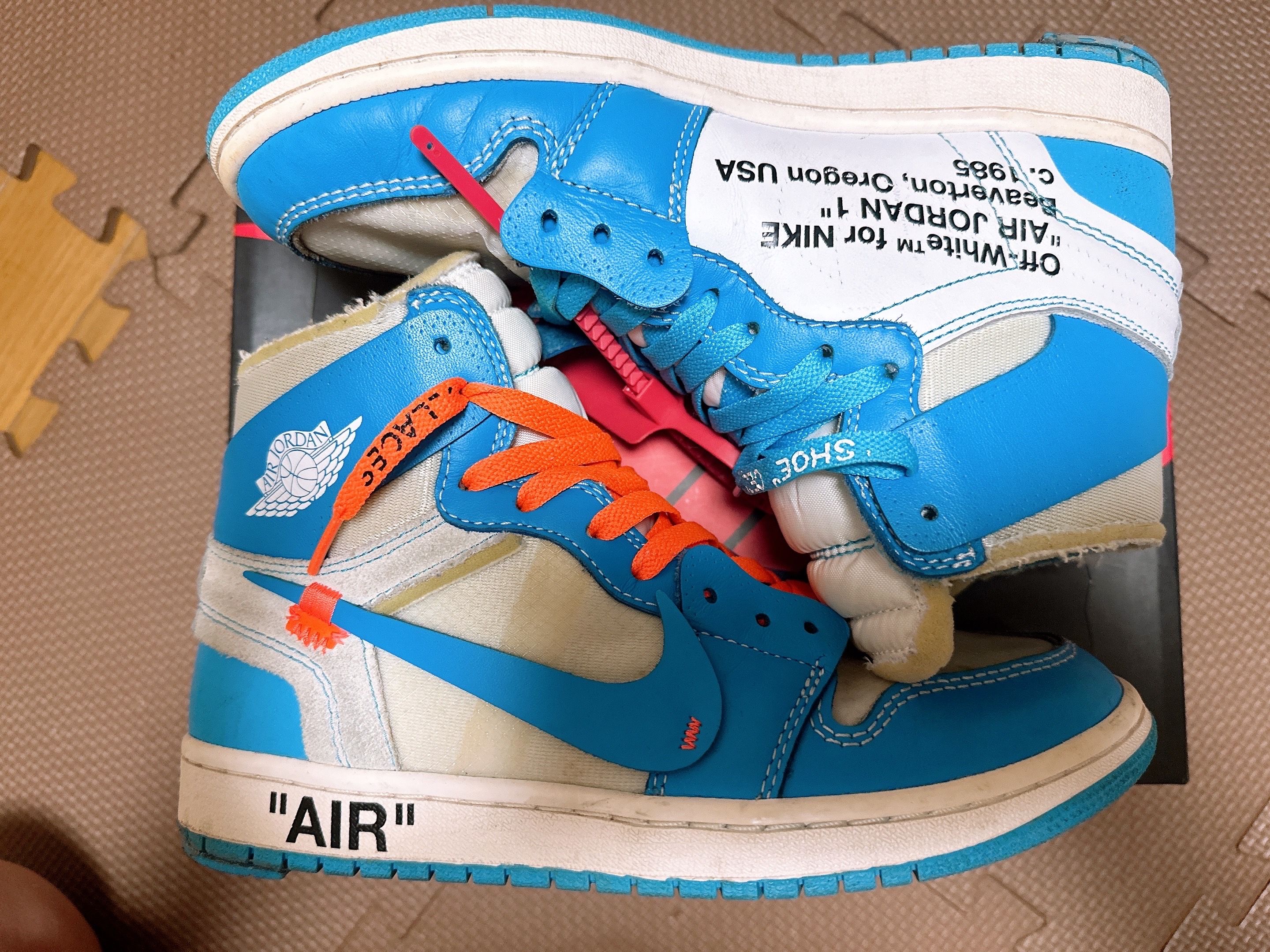 Off-White × Nike Air Jordan 1 High UNC "White/Dark Powder Blue"