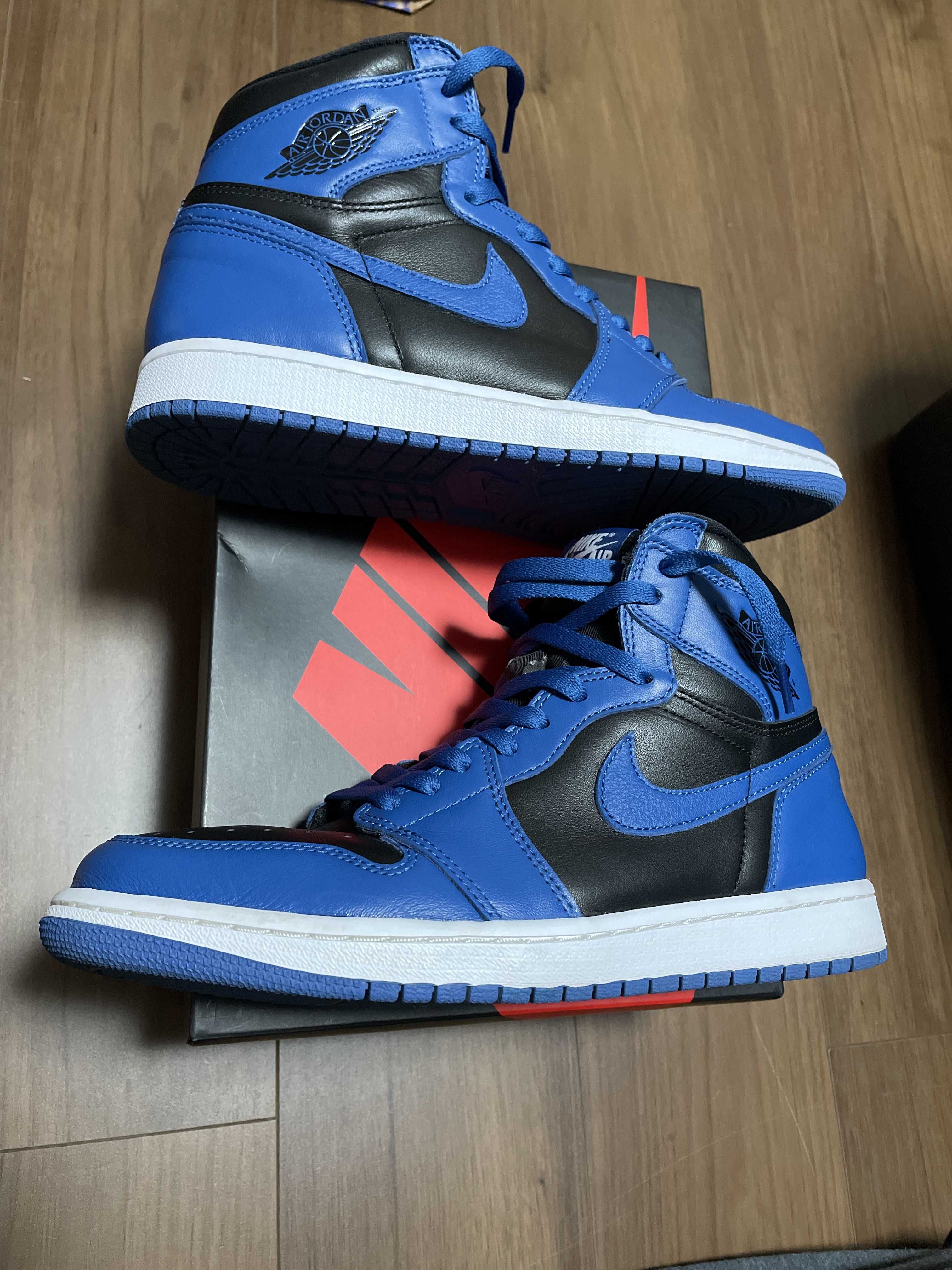Nike Air Jordan 1 Retro High OG "Dark Marina Blue"