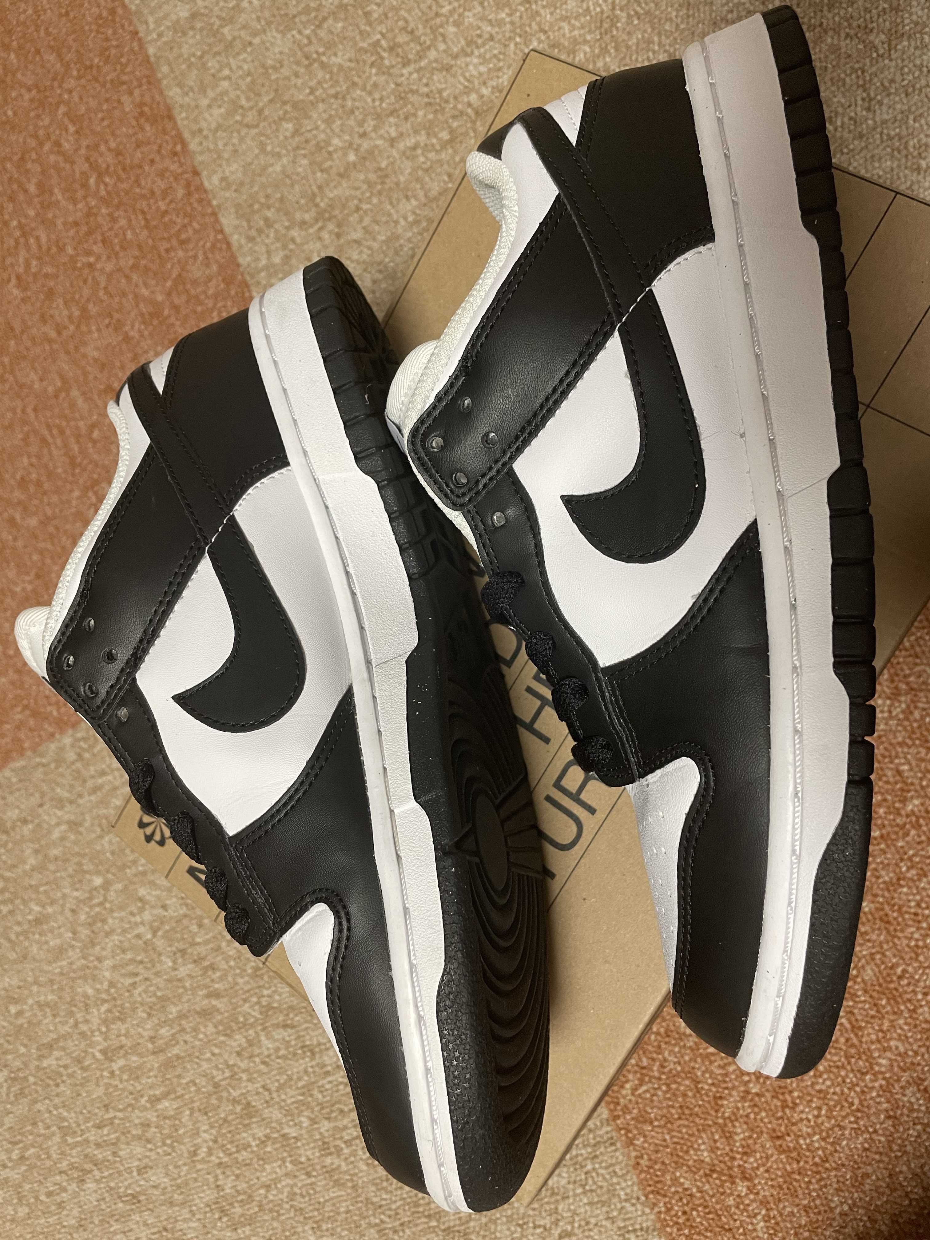 Nike Women's Dunk Low Next Nature "White/Black"