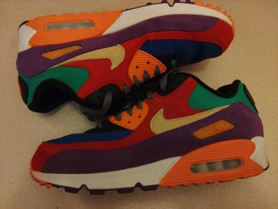 NIKE AIR MAX 90 "VIOTECH UNIVERSITYRED/PALE VANILLA/HYPER GRAPE"