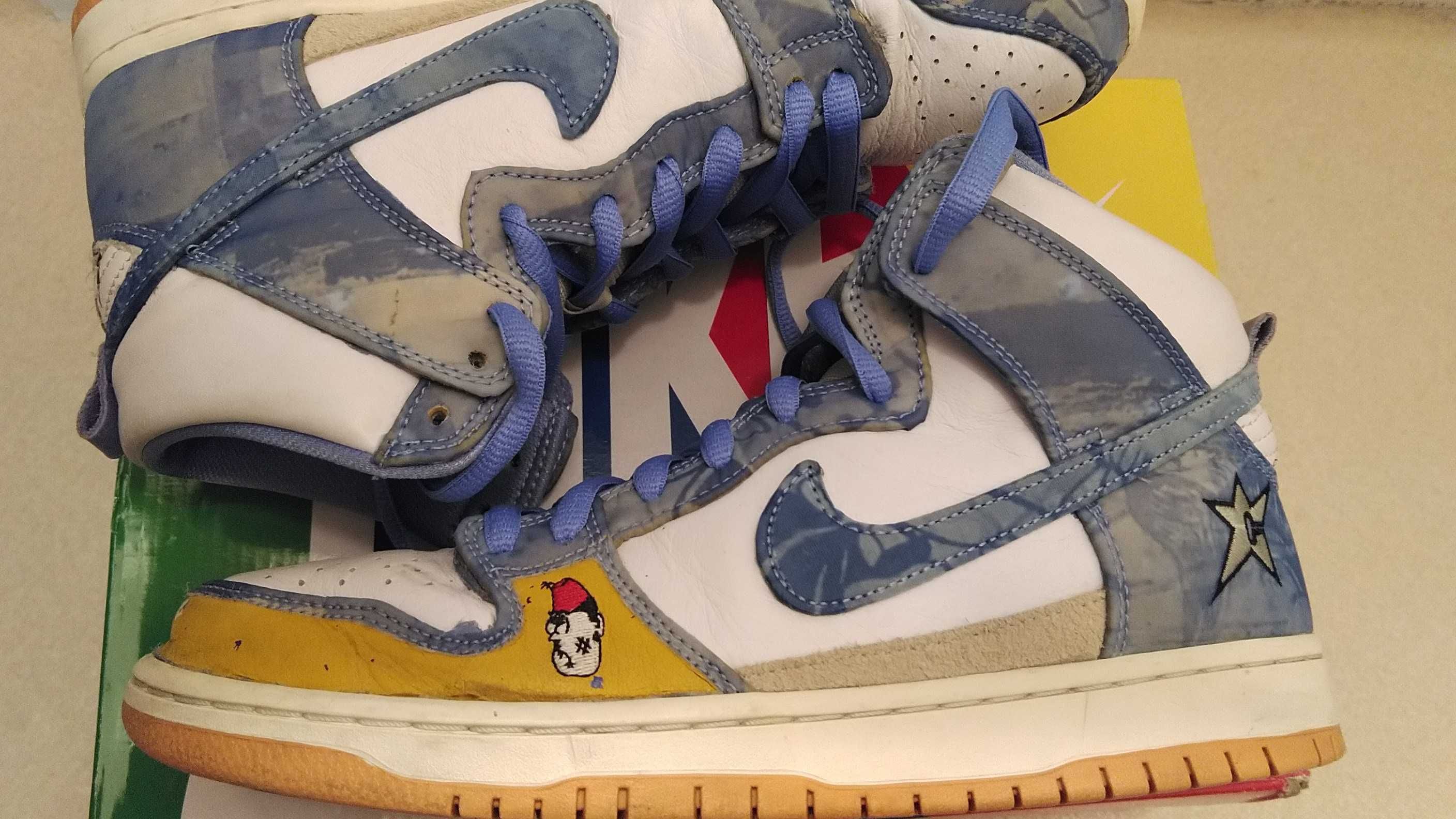 Carpet Company × Nike SB Dunk High "Royal Pulse"