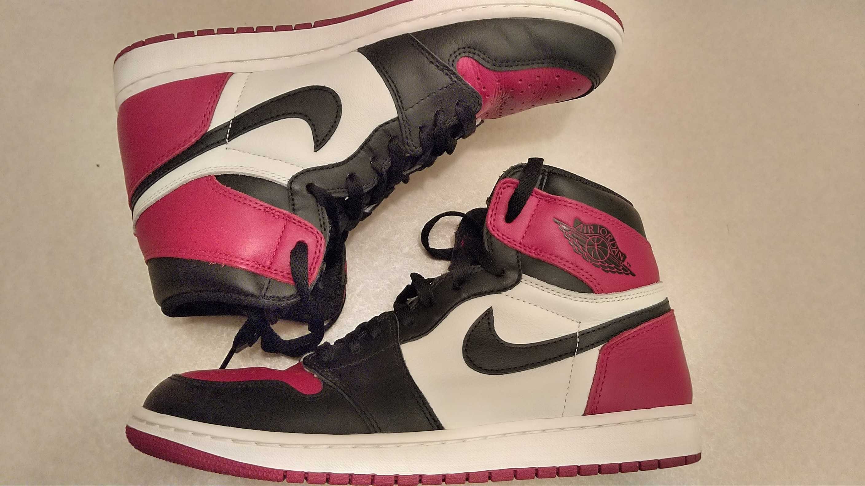 Nike Air Jordan 1 Retro High OG "Bred Toe"
