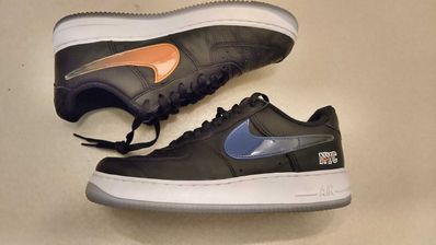 KITH × Nike Air Force 1 Low New York Knicks "Black/Brilliant Orange/Rush/Brilliant White"