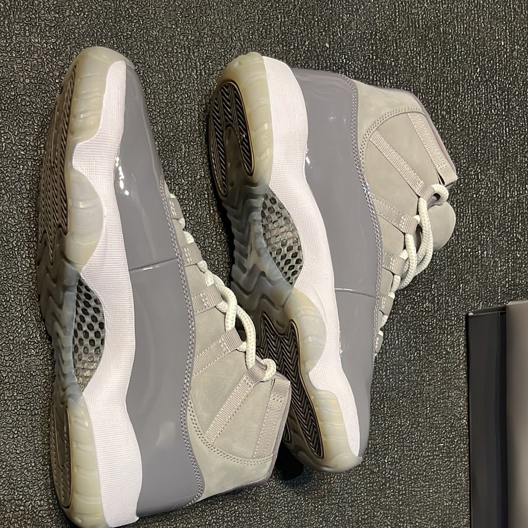 Nike Air Jordan 11 Retro "Cool Grey"