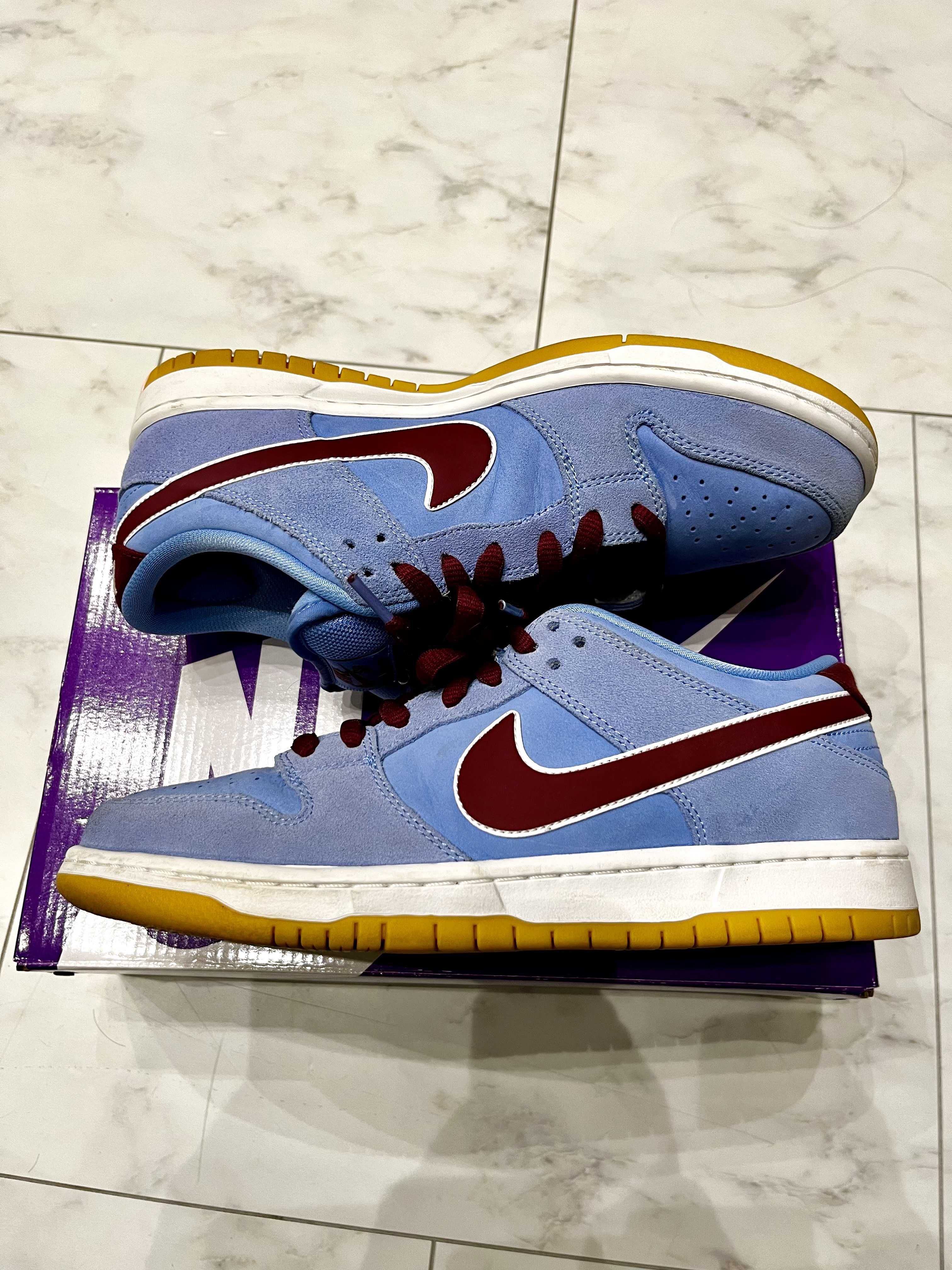 Nike SB Dunk Low Pro "Philadelphia Phillies/Valor Blue and Team Maroon"