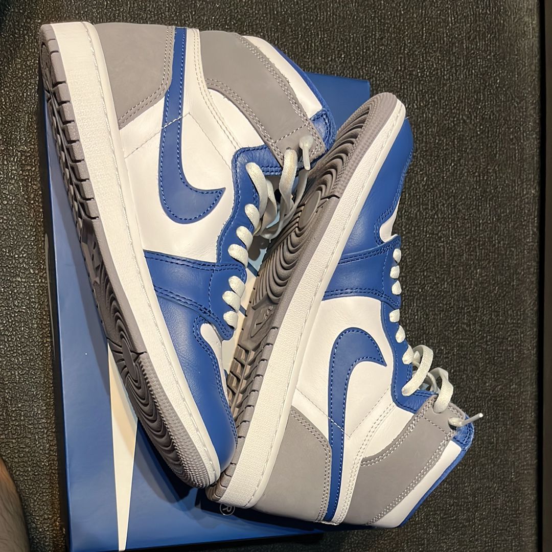 Nike Air Jordan 1 High OG "True Blue"
