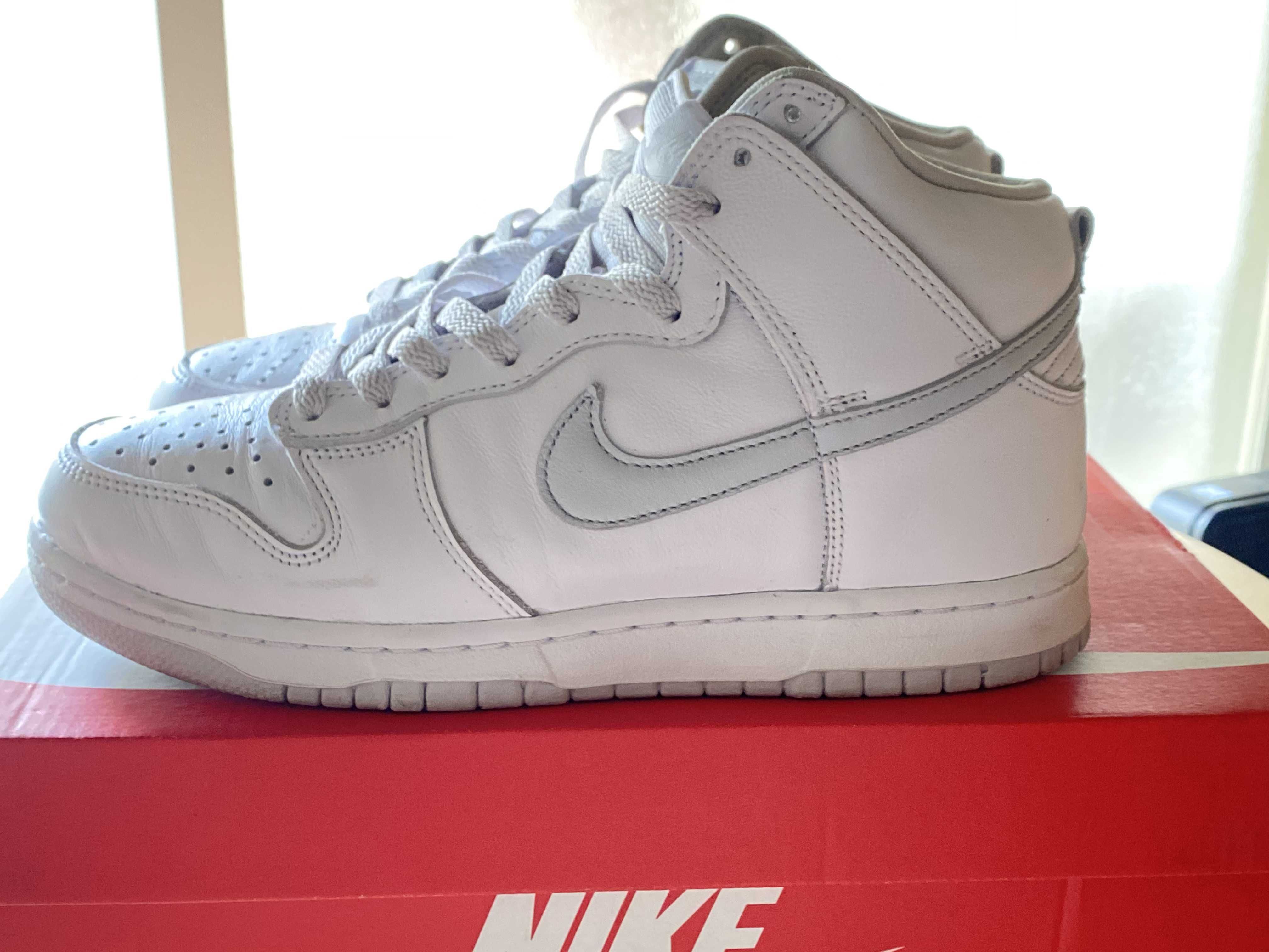 Nike Dunk High "Pure Platinum"