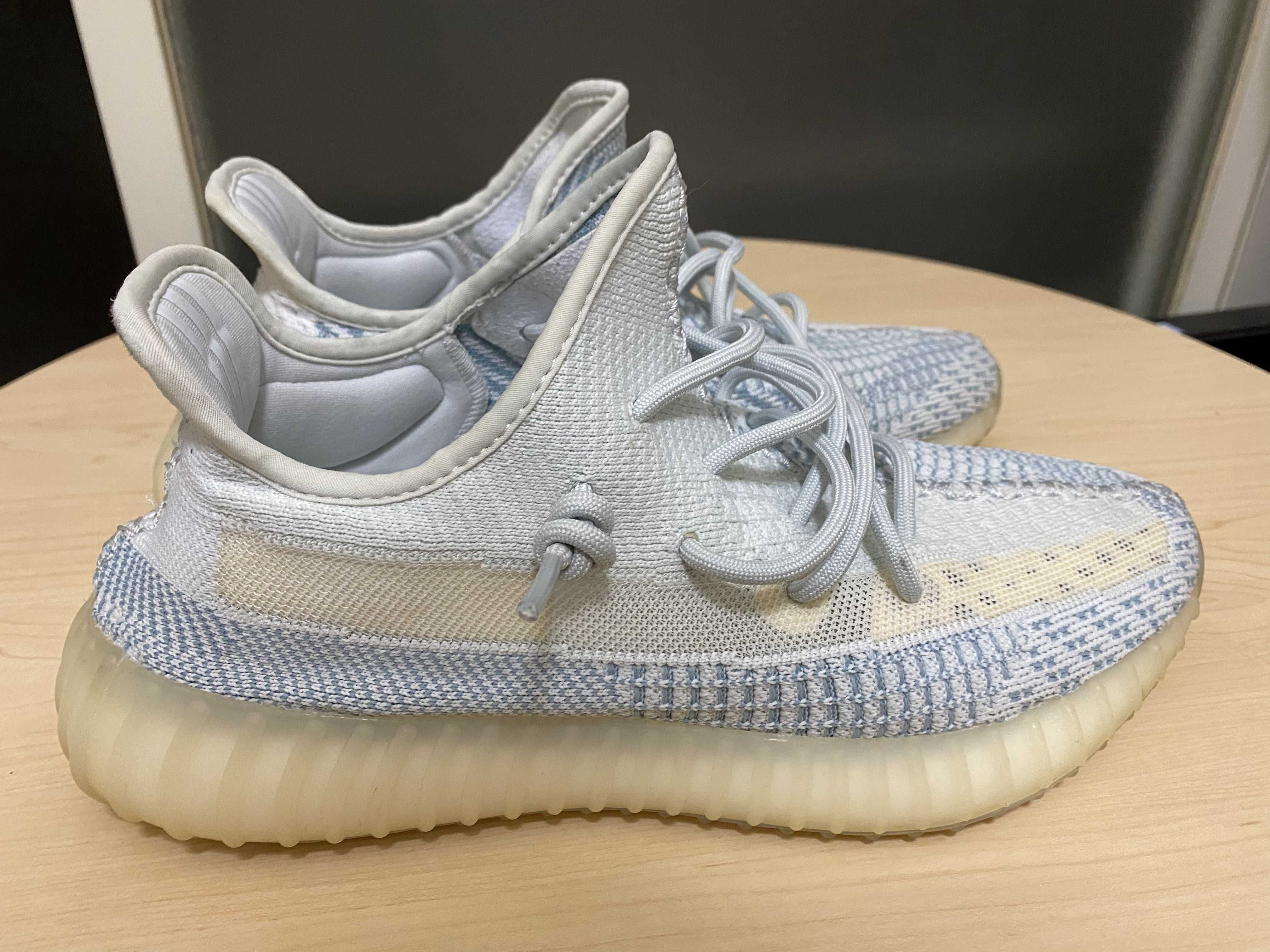 adidas YEEZY Boost 350 V2 "Cloud White"