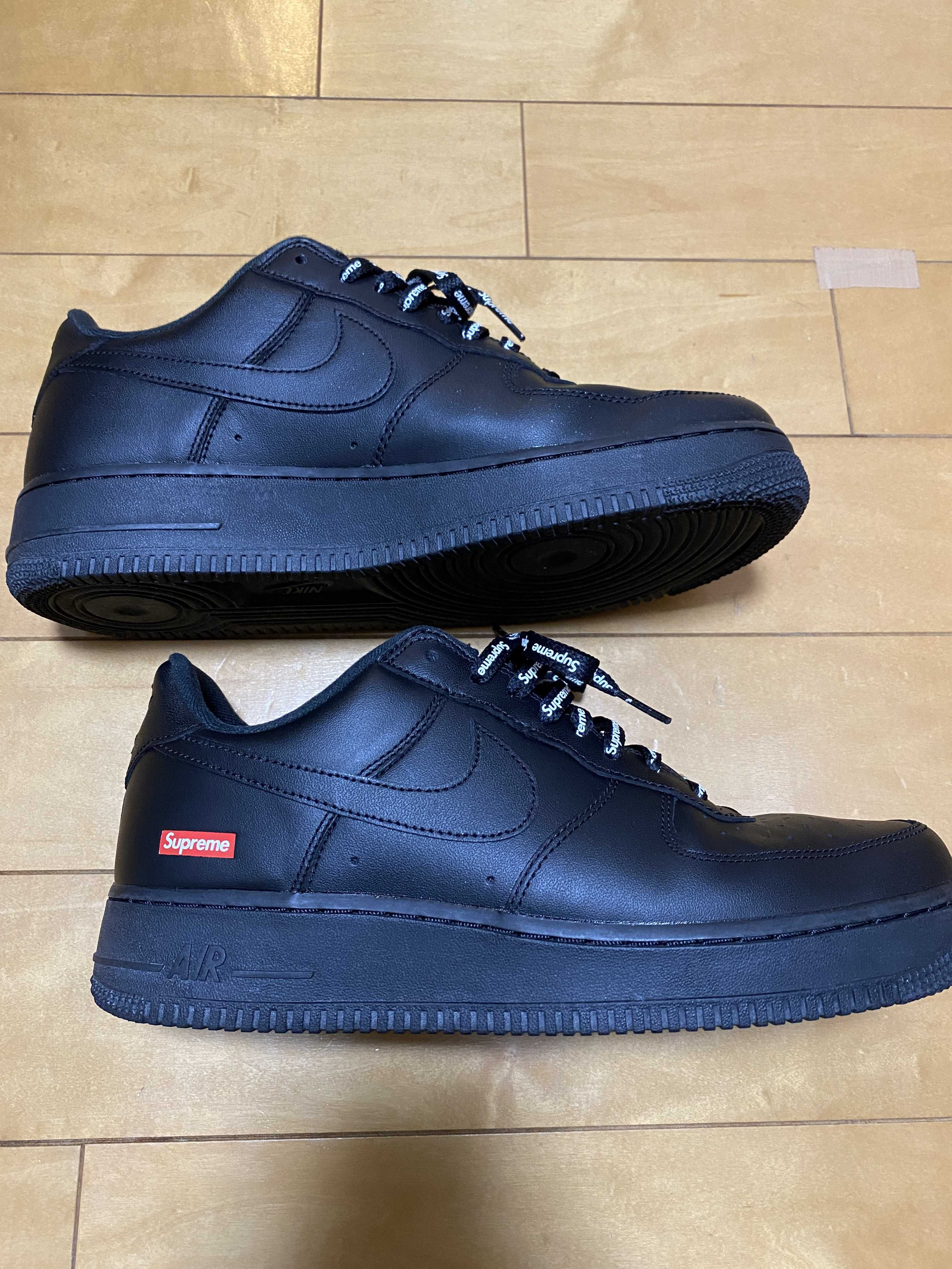 Supreme × Nike Air Force 1 Low "Black"