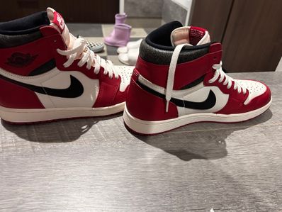 Nike Air Jordan 1 High OG "Lost & Found/Chicago"