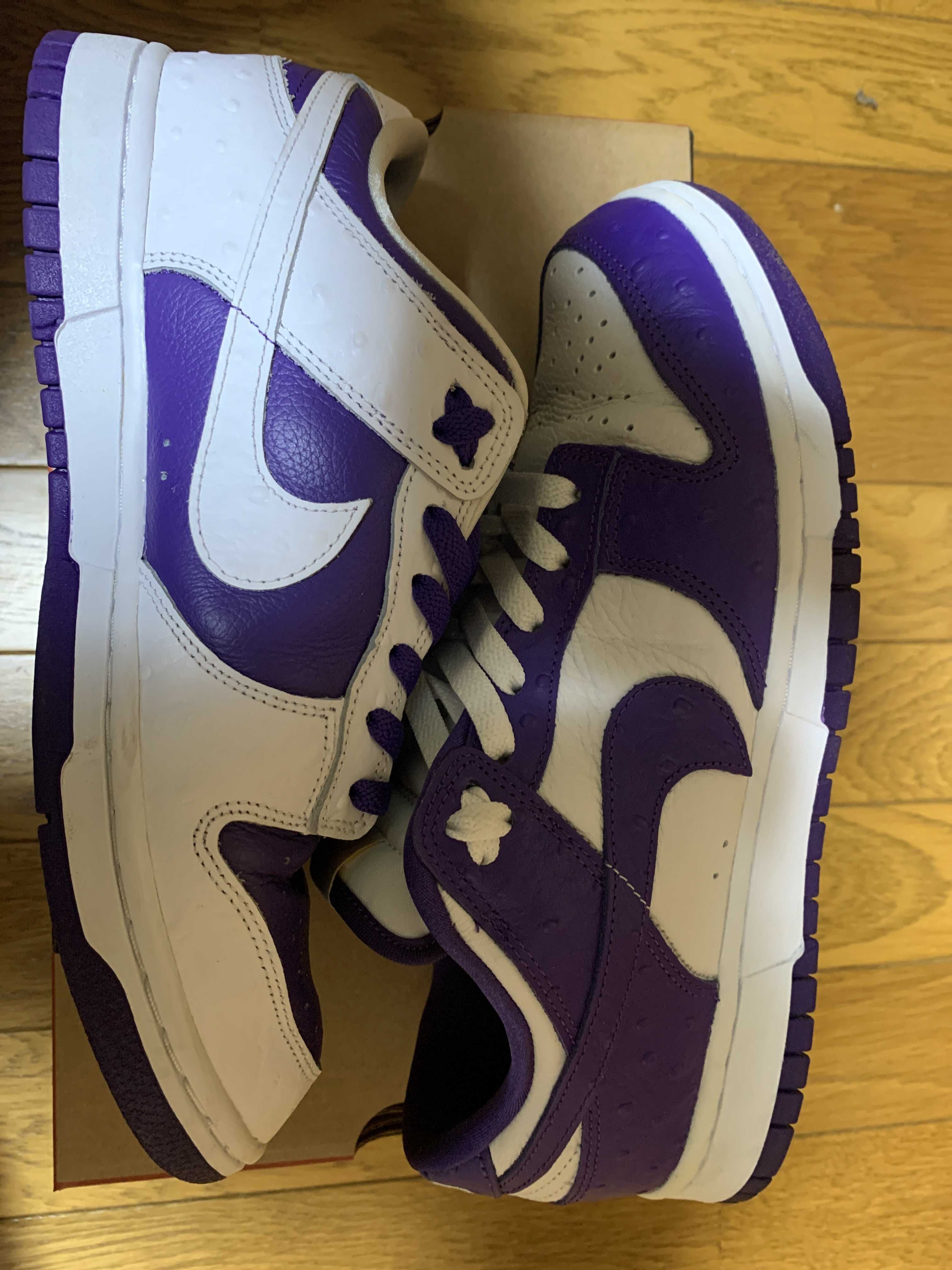 Nike Women's Dunk Low "Made You Look"