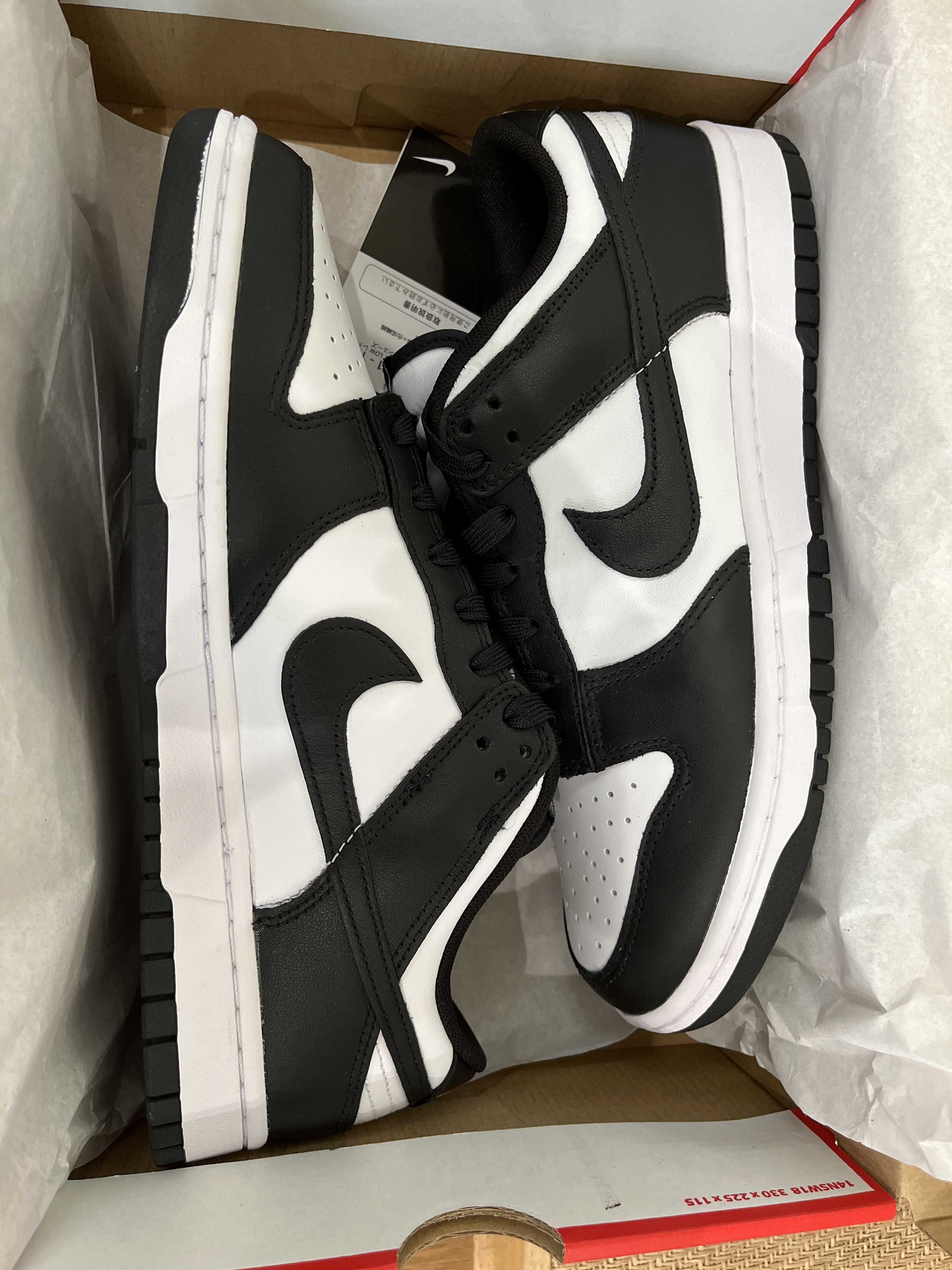 Nike Dunk Low Retro "Panda/White/Black"