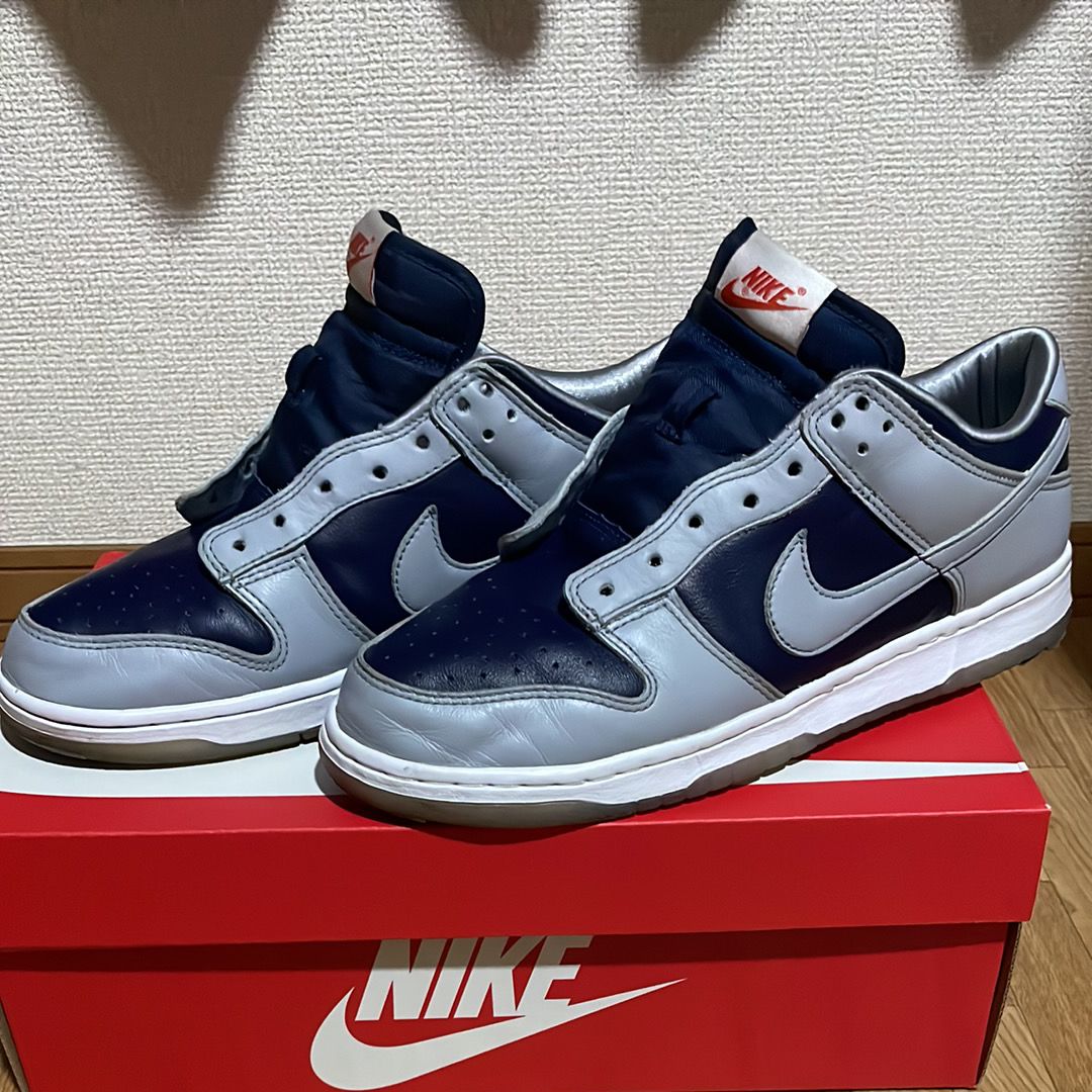 NIKE Women's DUNK LOW "COLLEGE NAVY"