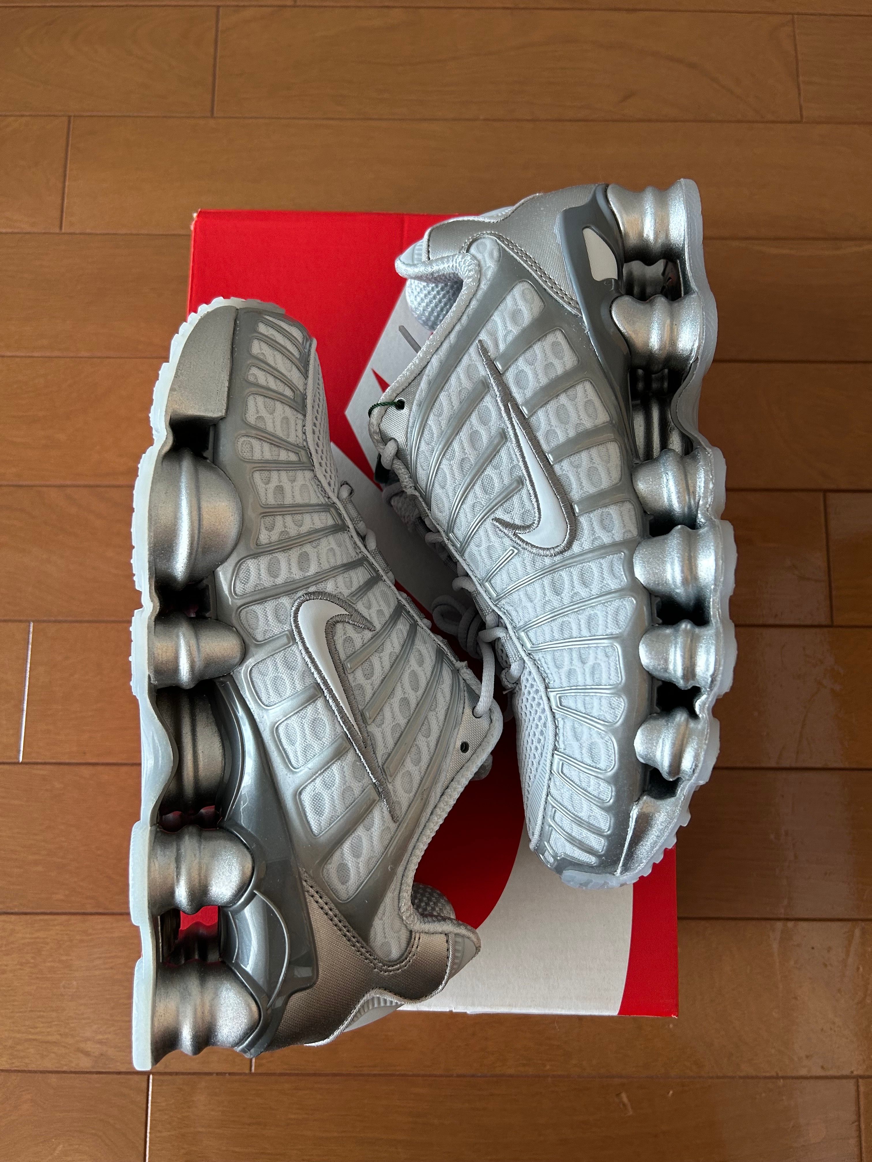 Nike Women's Shox TL "Pure Platinum and Metallic Silver"
