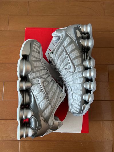Nike Women's Shox TL "Pure Platinum and Metallic Silver"