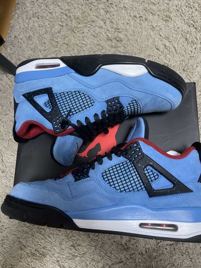 Travis Scott × Nike Air Jordan 4 Retro Cactus Jack "University Blue"