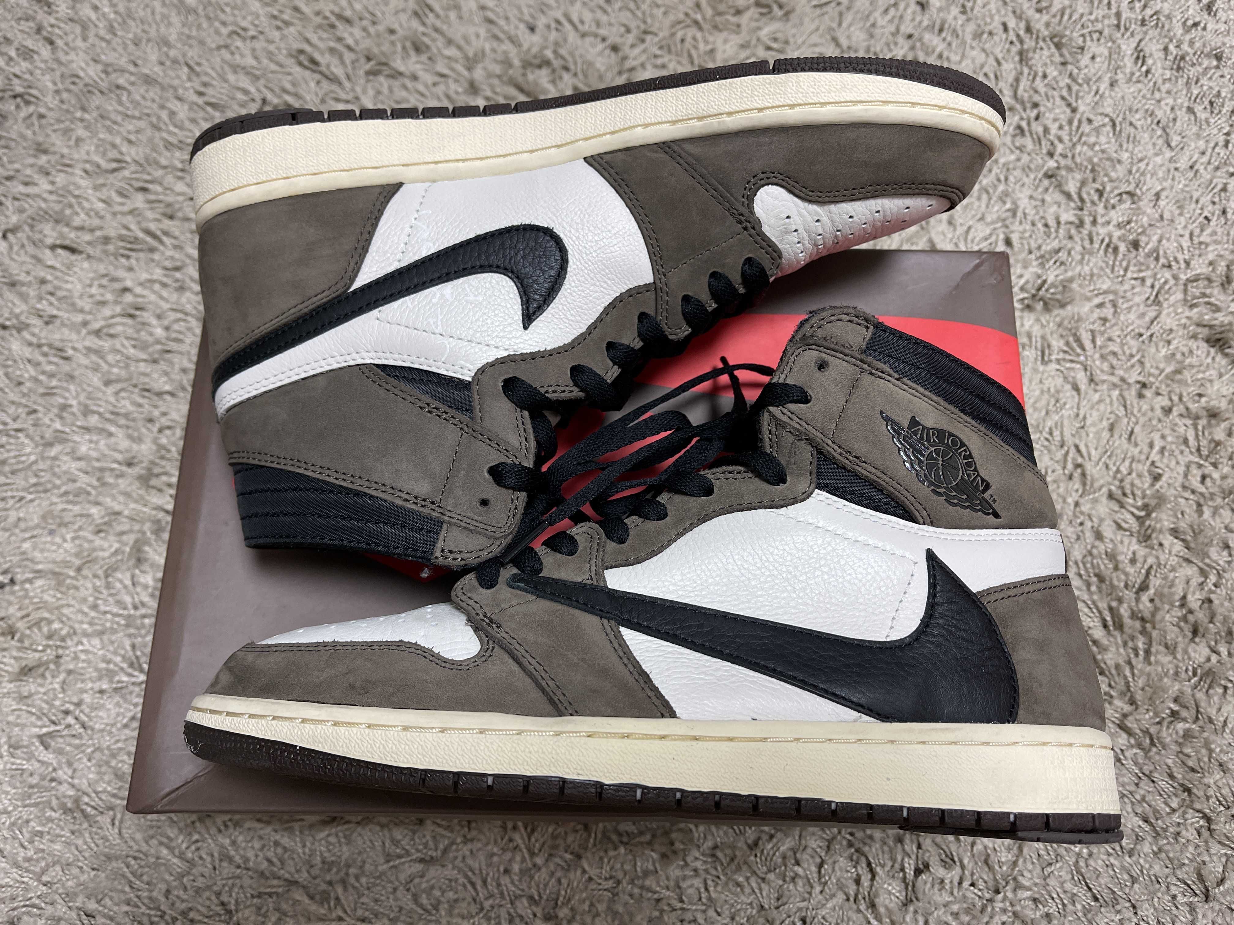 Travis Scott × Nike Air Jordan 1 Retro High OG TS SP "Sail/Dark Mocha"