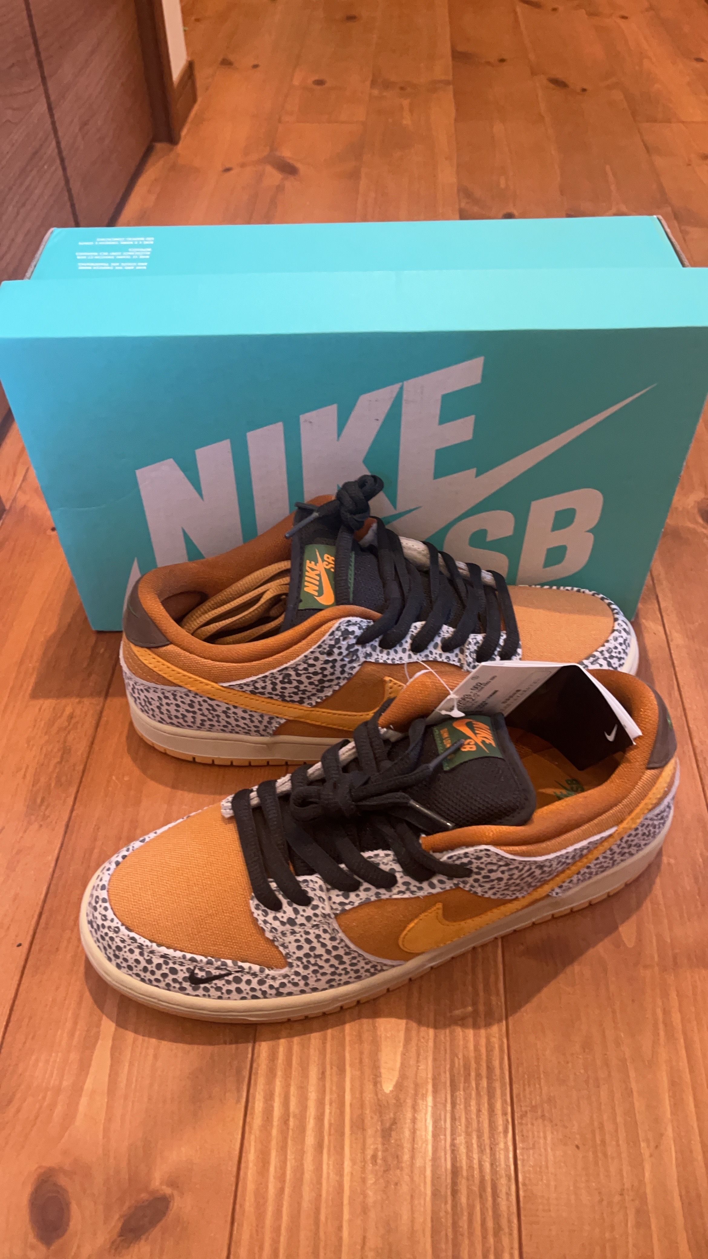 Nike SB Dunk Low "Safari"