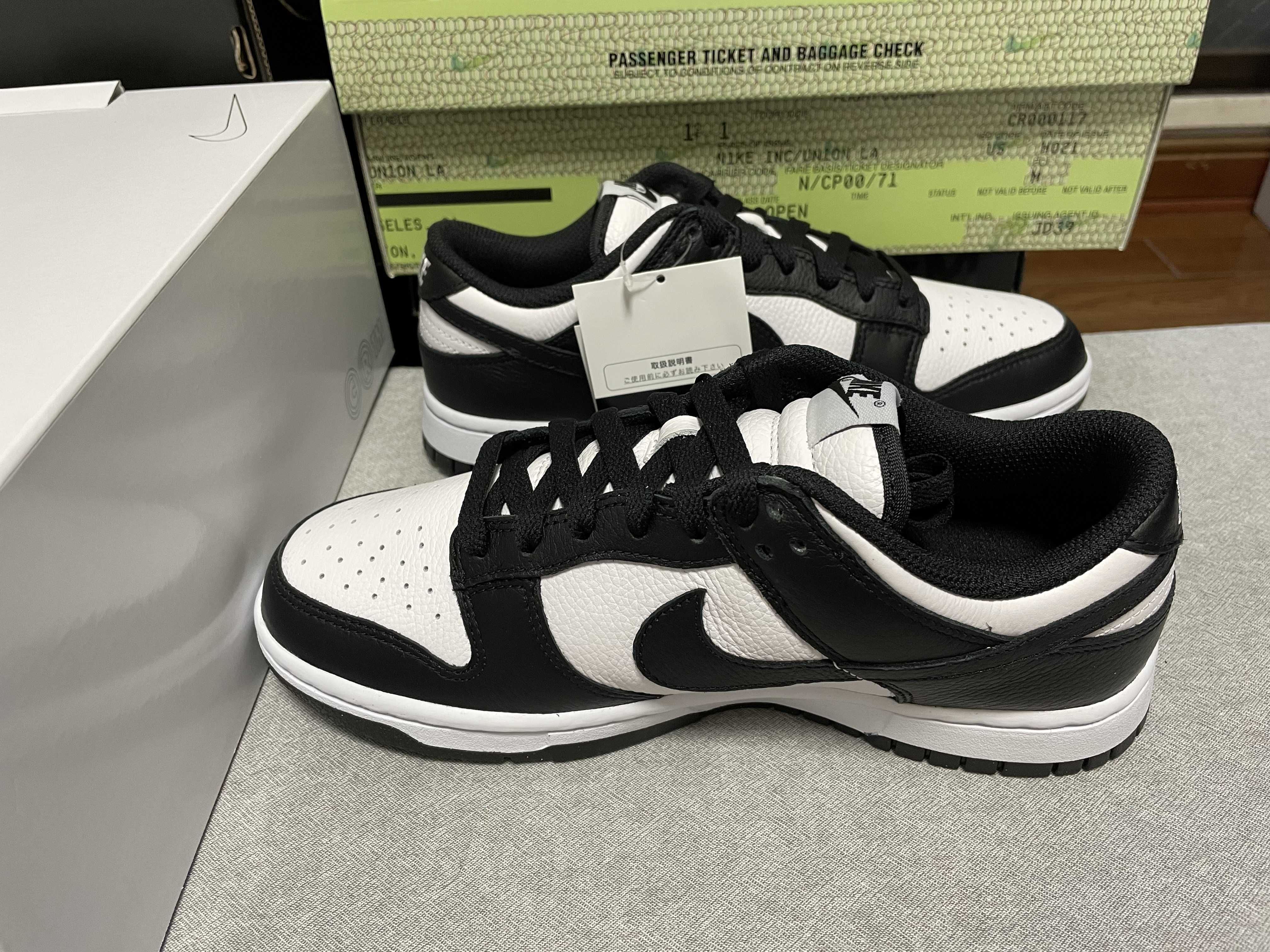 Nike Dunk Low Retro "Panda/White/Black"