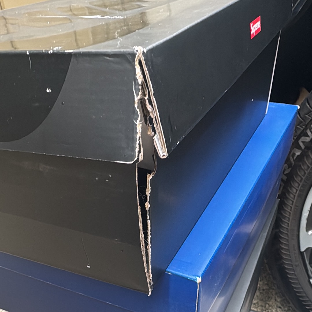 シュプリーム × ナイキ エアフォース1 ロー "バロックブラウン"