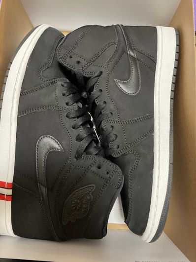 Paris Saint-Germain (PSG) × Nike Air Jordan 1 High "Black"