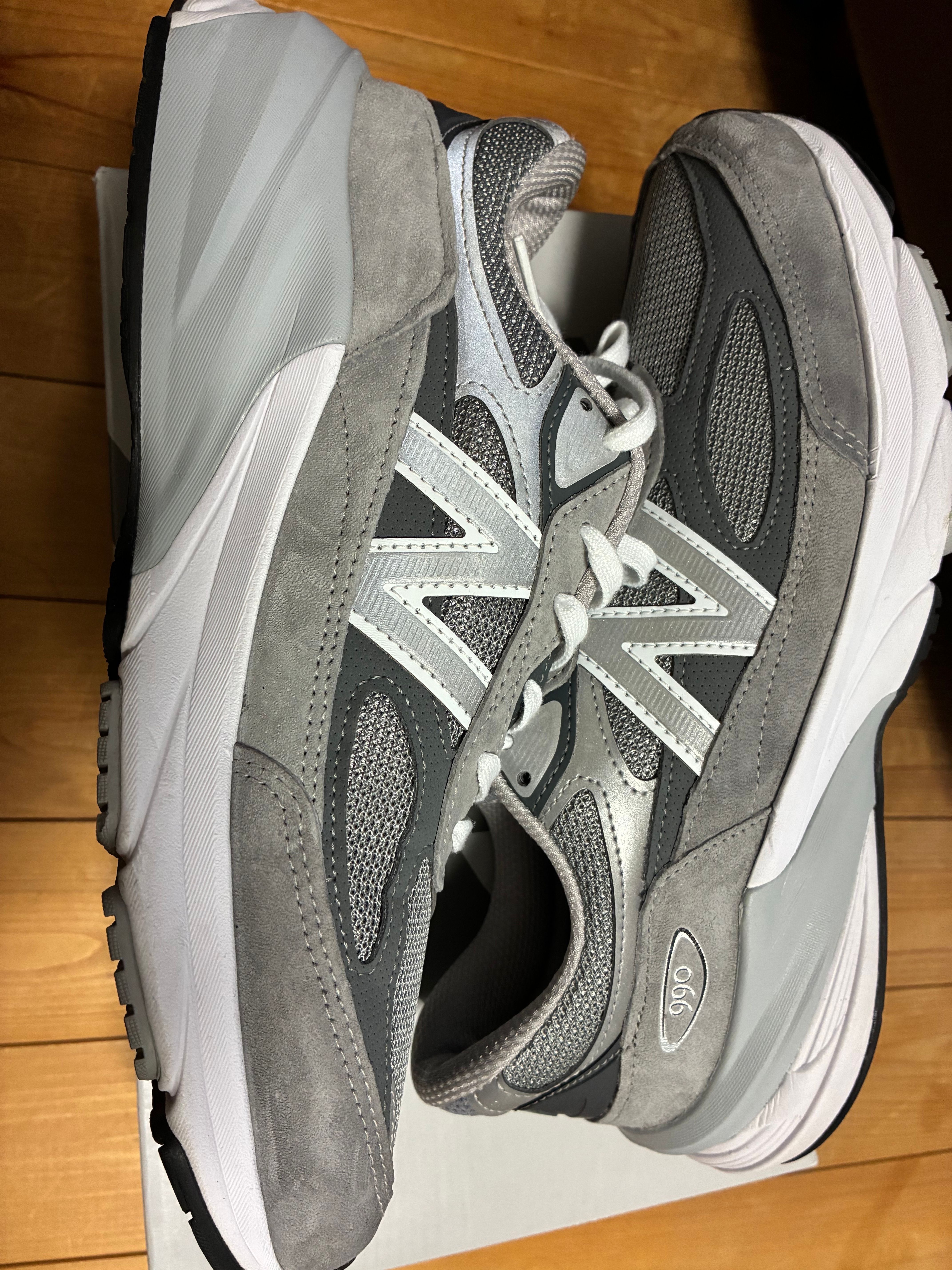 New Balance 990V6 "Gray" (Heel Logo NB)