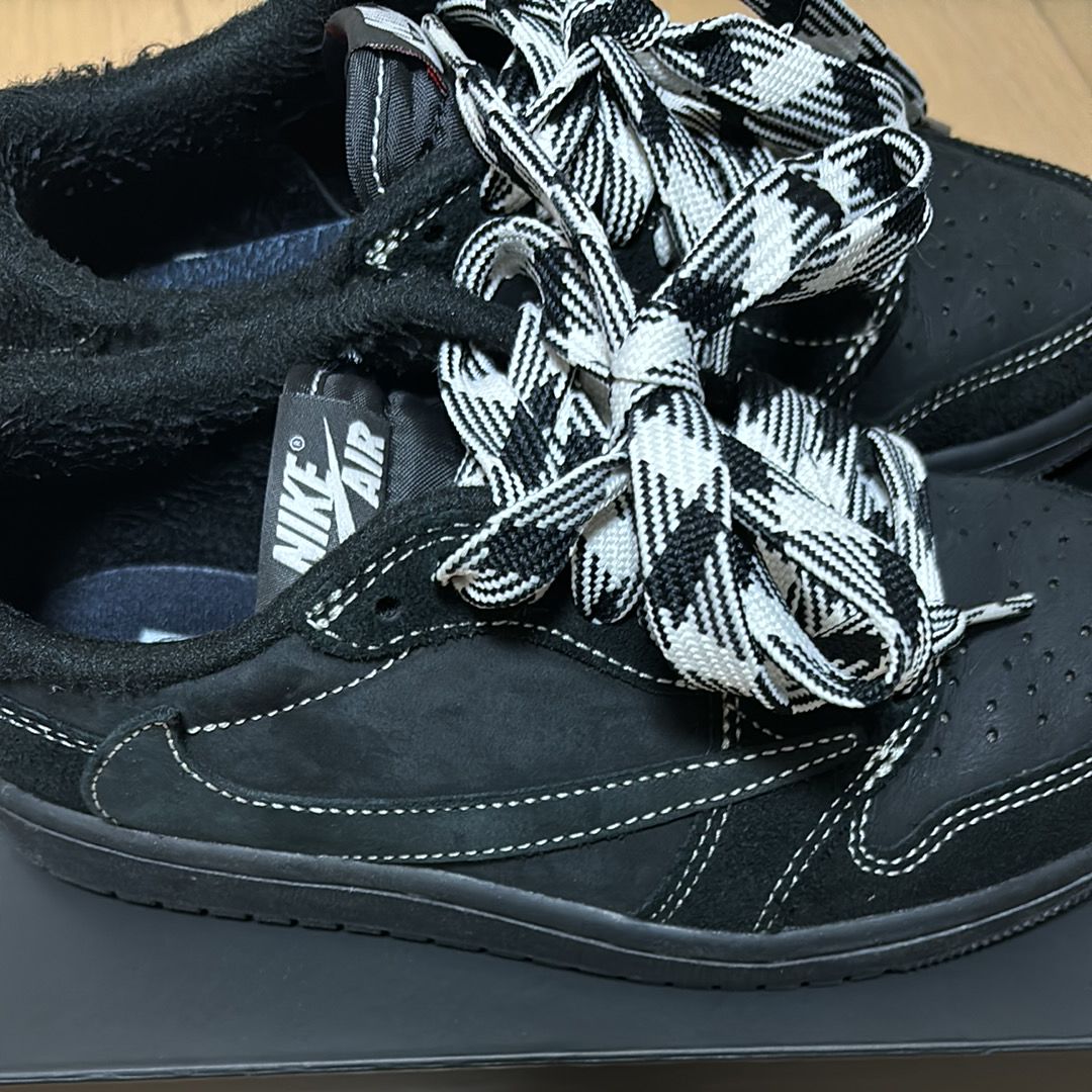 Travis Scott × Nike Air Jordan 1 Low OG SP "Black Phantom"