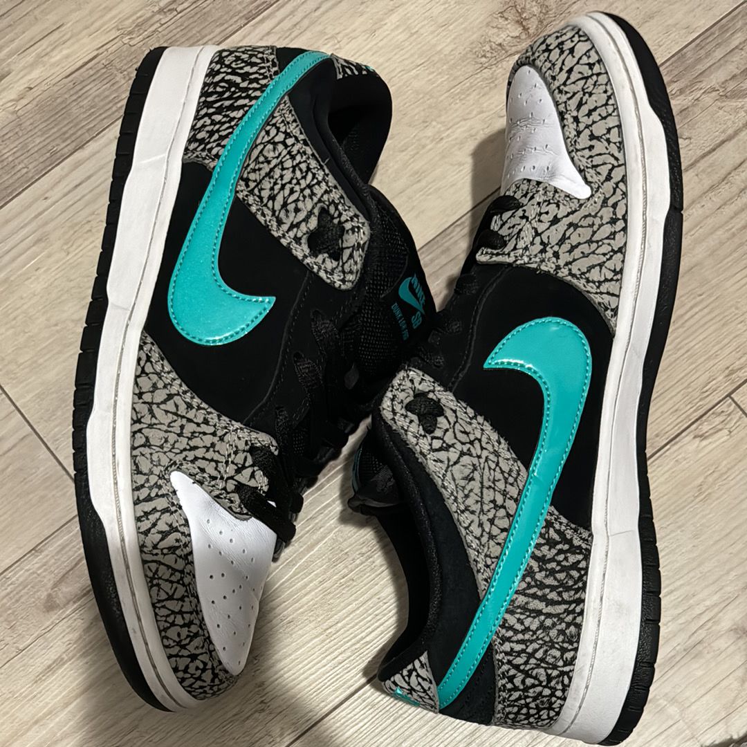 Nike SB Dunk Low "Elephant/Safari"