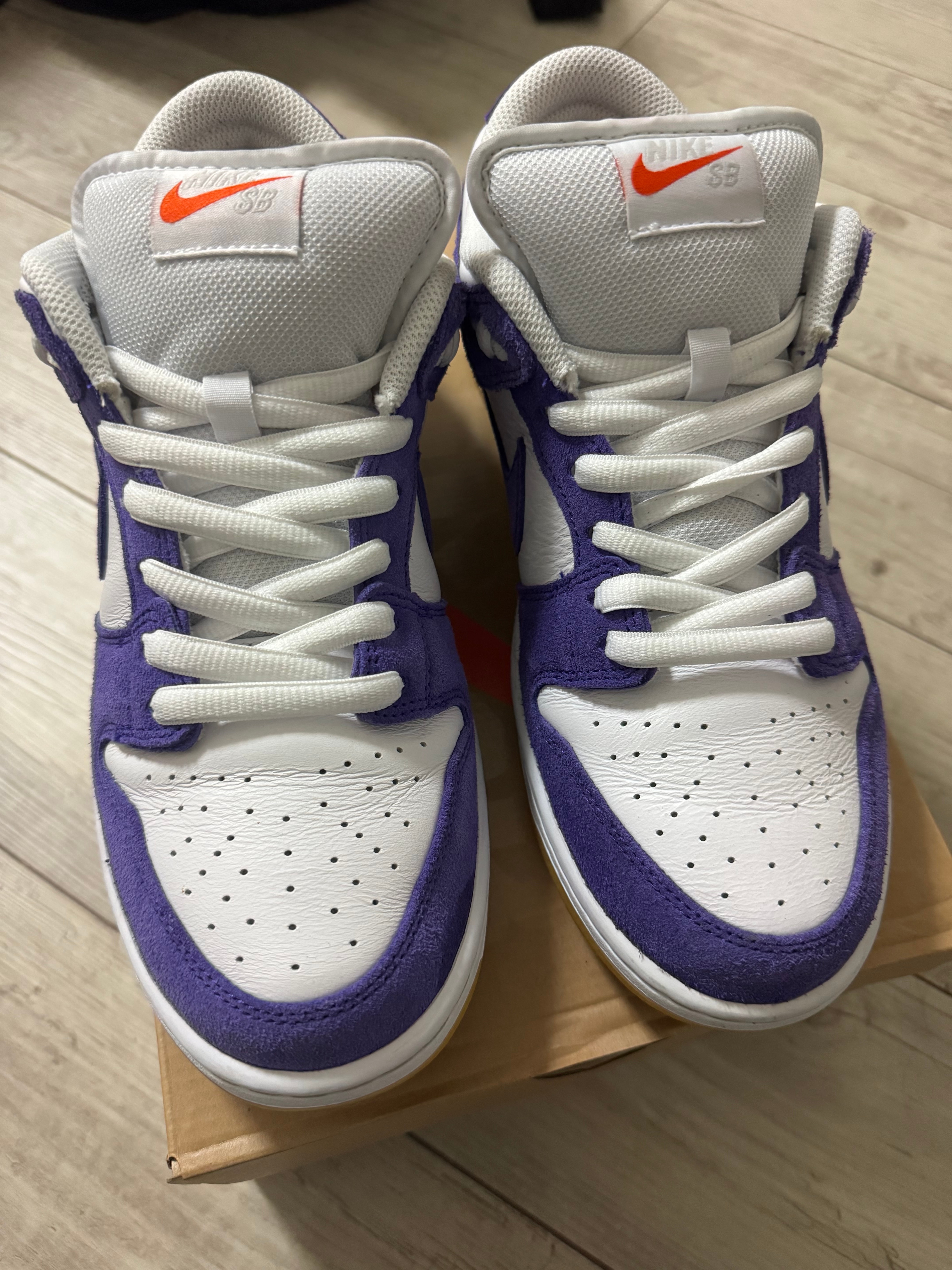 ナイキ SB ダンク ロー プロ ISO オレンジレーベル "コートパープル ガム"